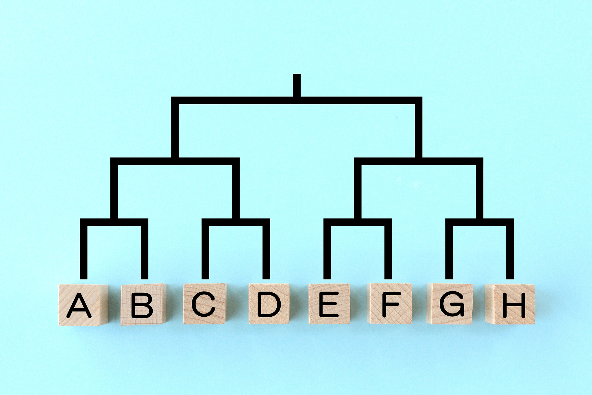 前三十名只剩下两名怎么说 文案帮我用200字详细描述