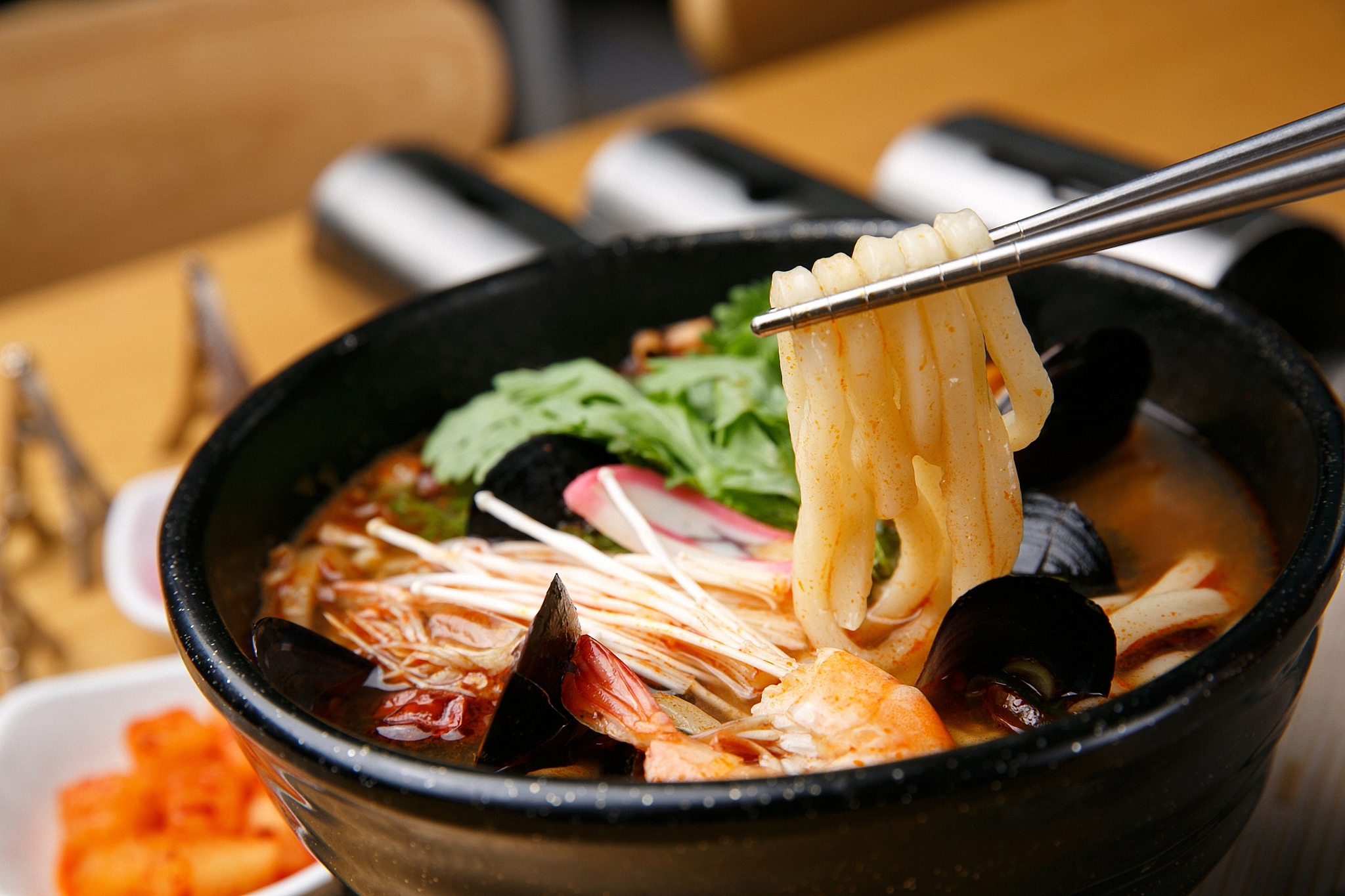 蒙自源 过桥米线