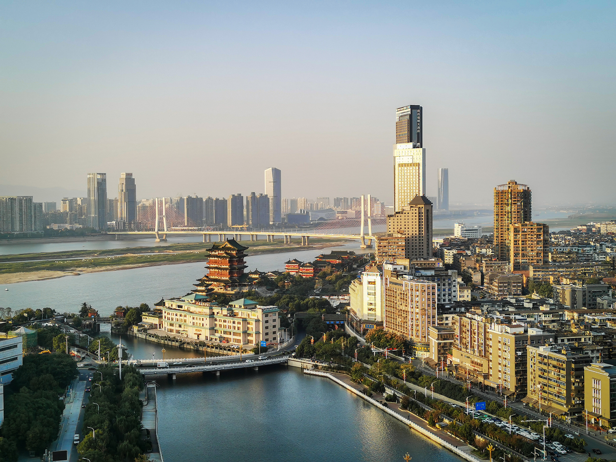 江西省人口多少？哪个城市比较有发展潜力？