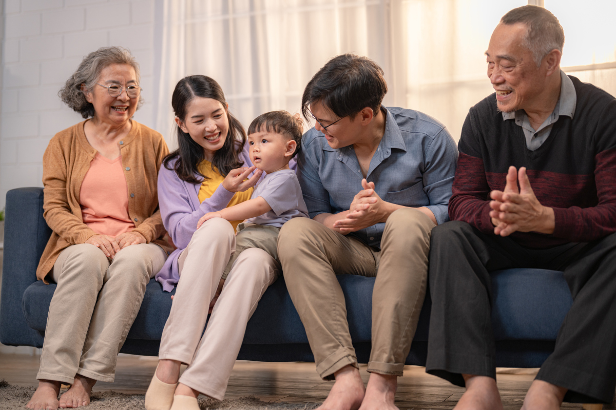 如何打造温馨和谐的家庭氛围？