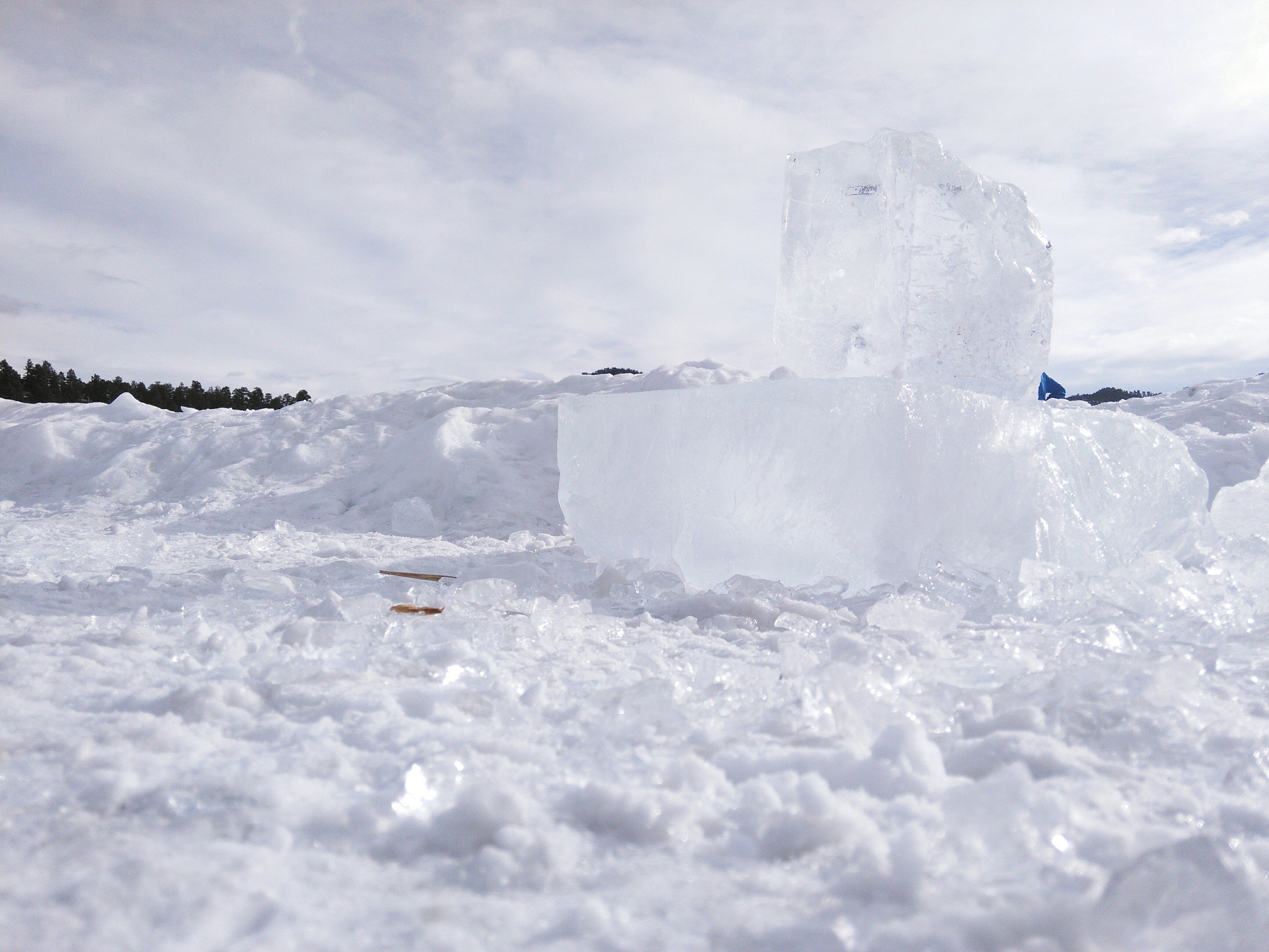 It is s__in Harbin in winter