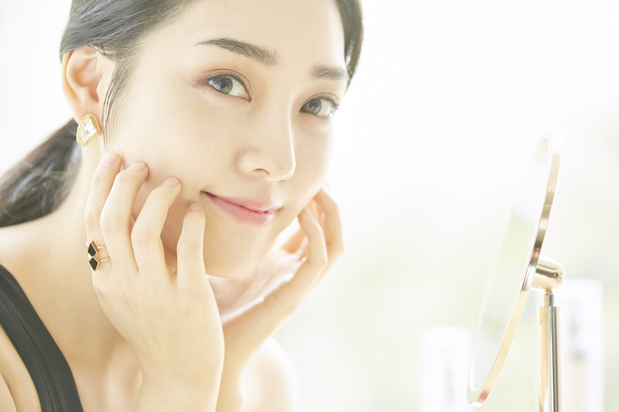 明星状态好皮肤净透白写文案