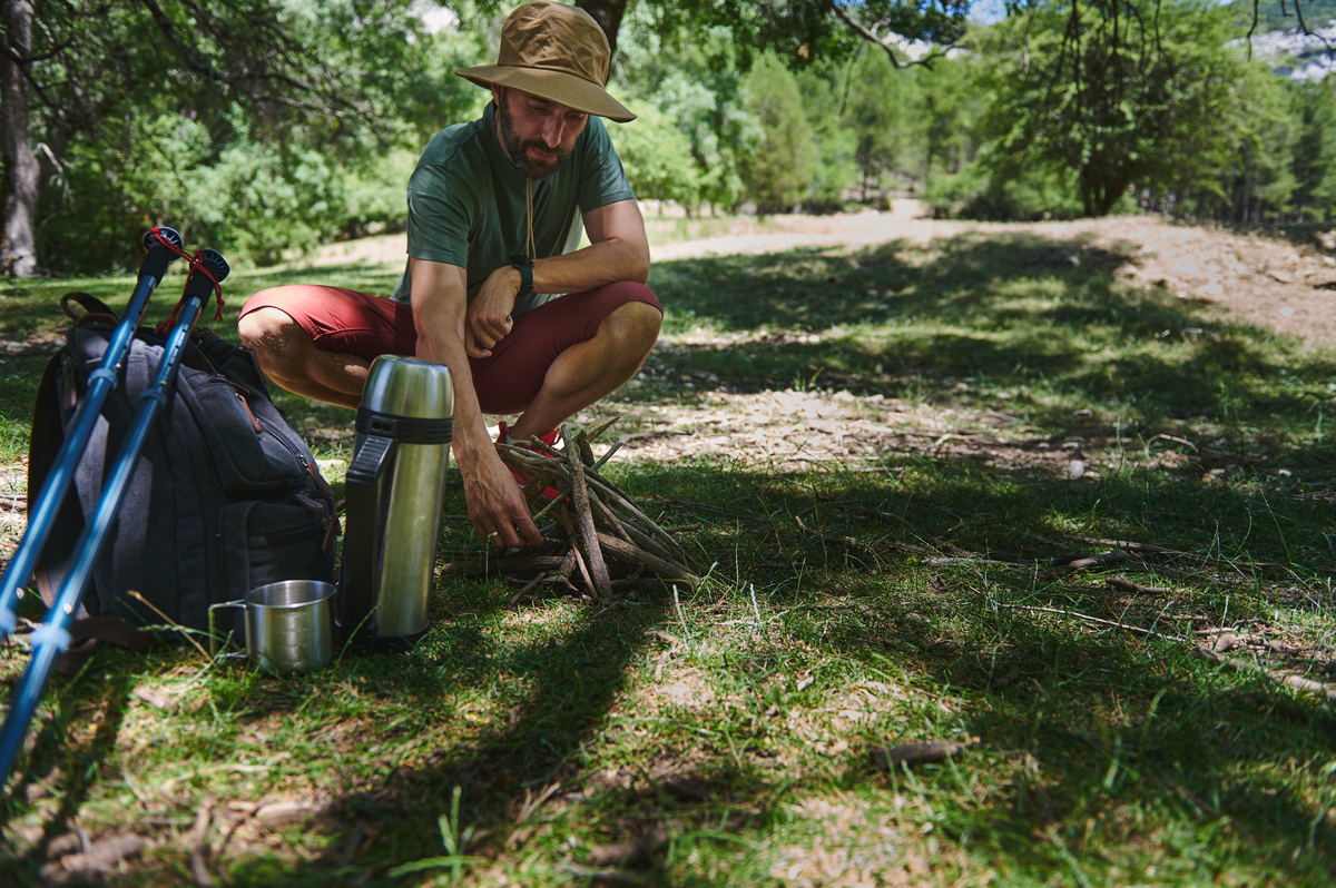 写一0字左右的内容来描绘荒野求生的观后感