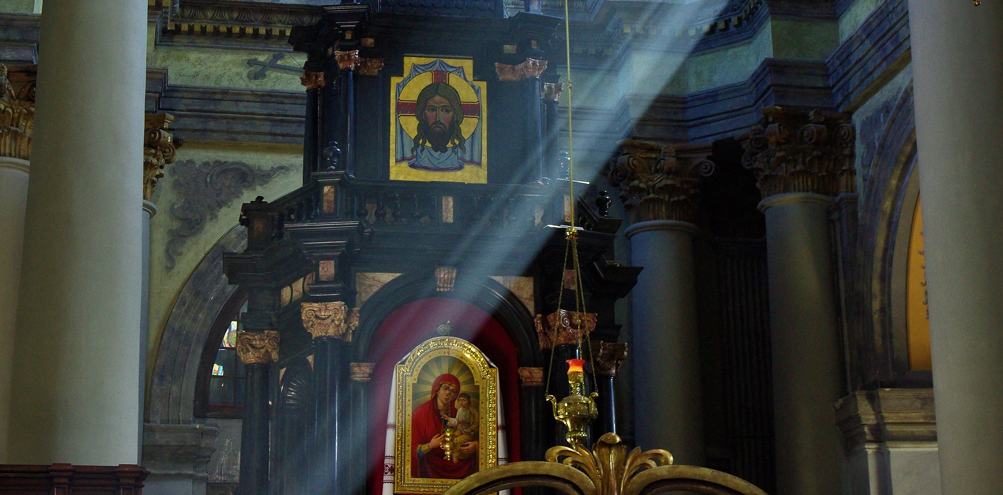 ray of sun in the orthodox church