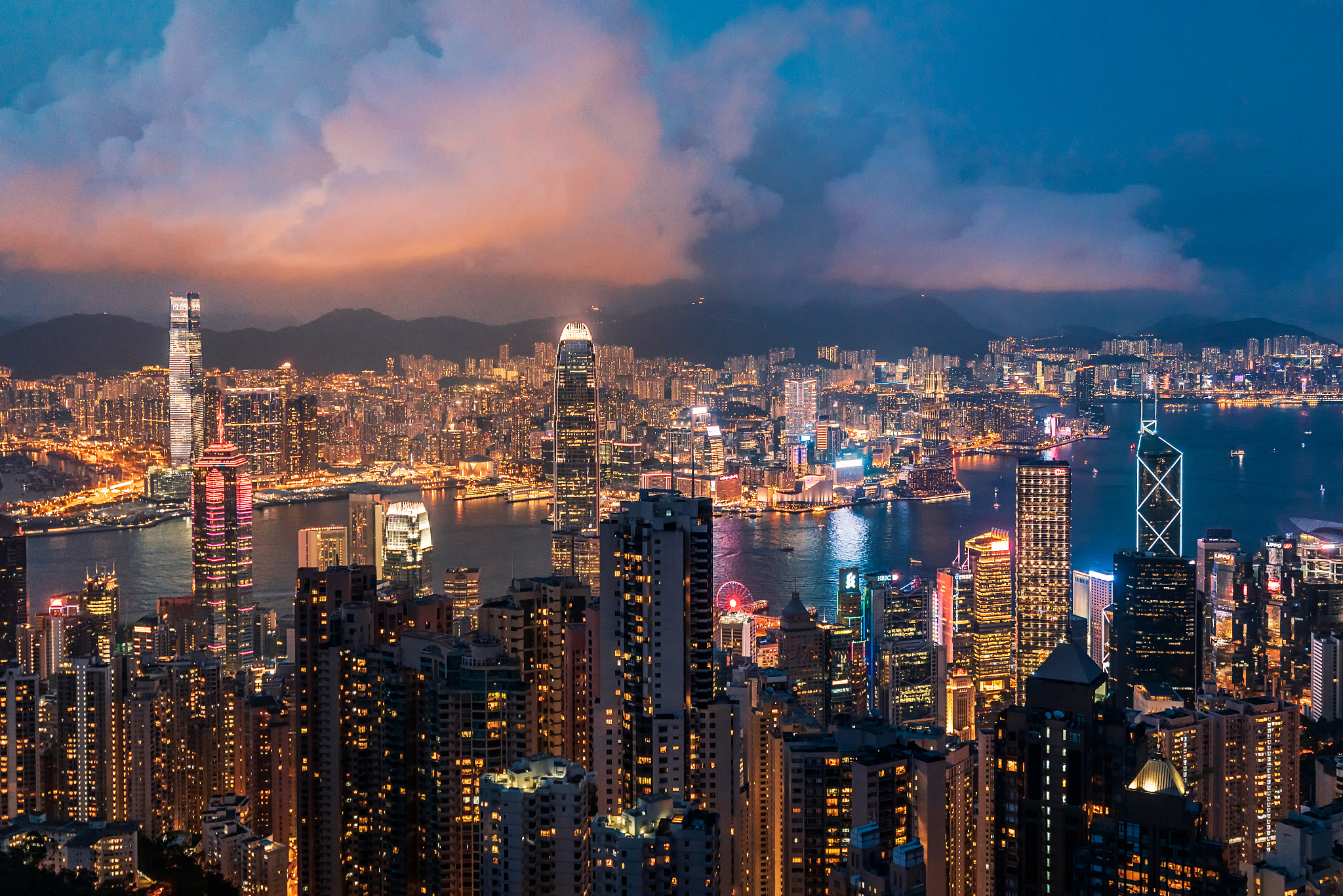 香港维多利亚港维港夜景高空视角