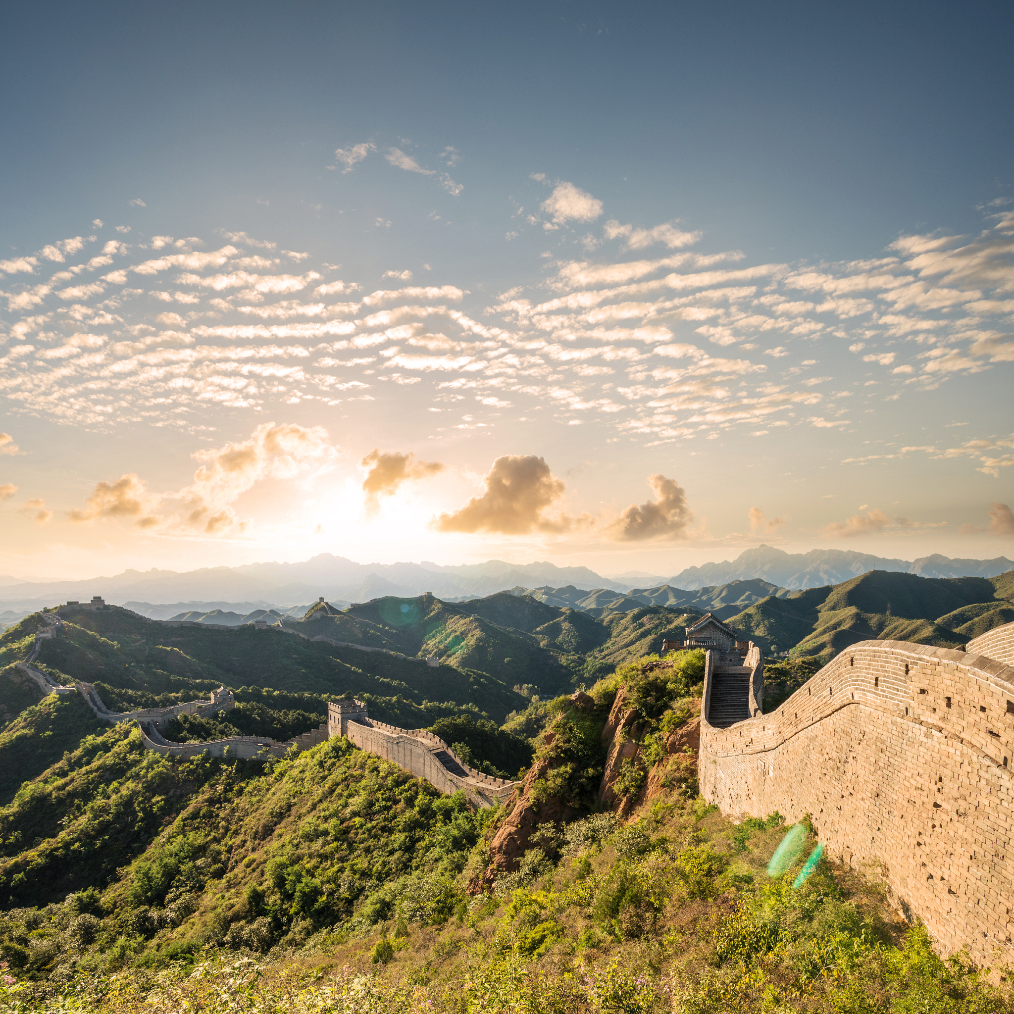 歌颂祖国：壮丽山河、灿烂文明、繁荣景象与伟大人民