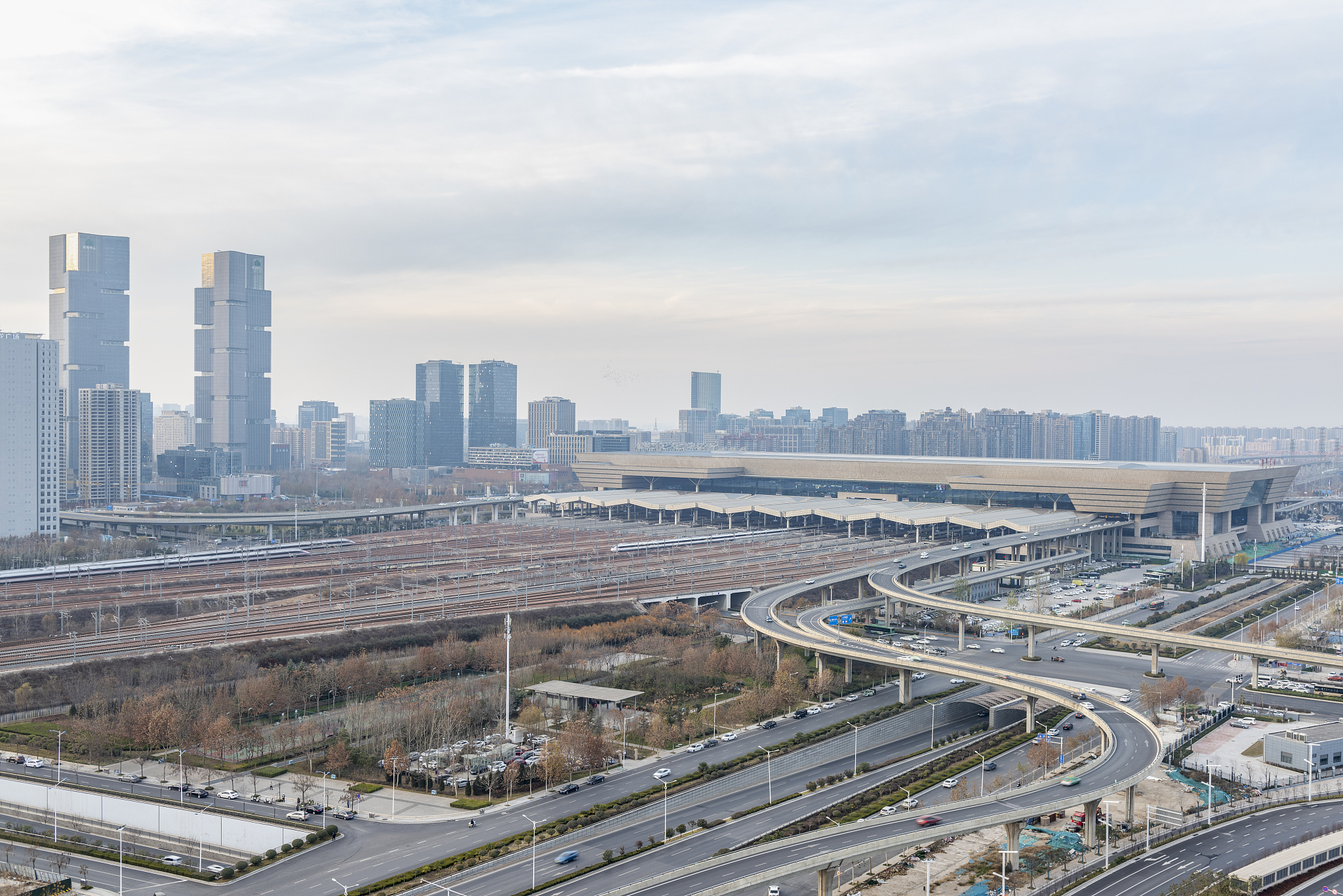 高铁专业优势解析：就业前景、薪资待遇、实践机会