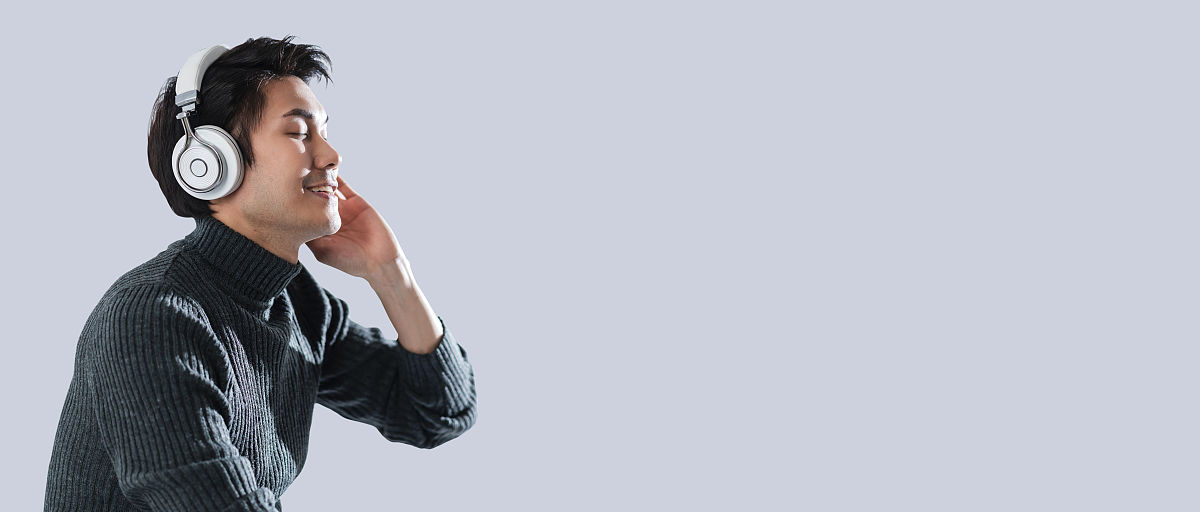 编写关于流行乐的中文歌词