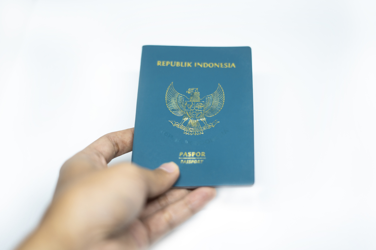 护照 - 国际旅行必备证件