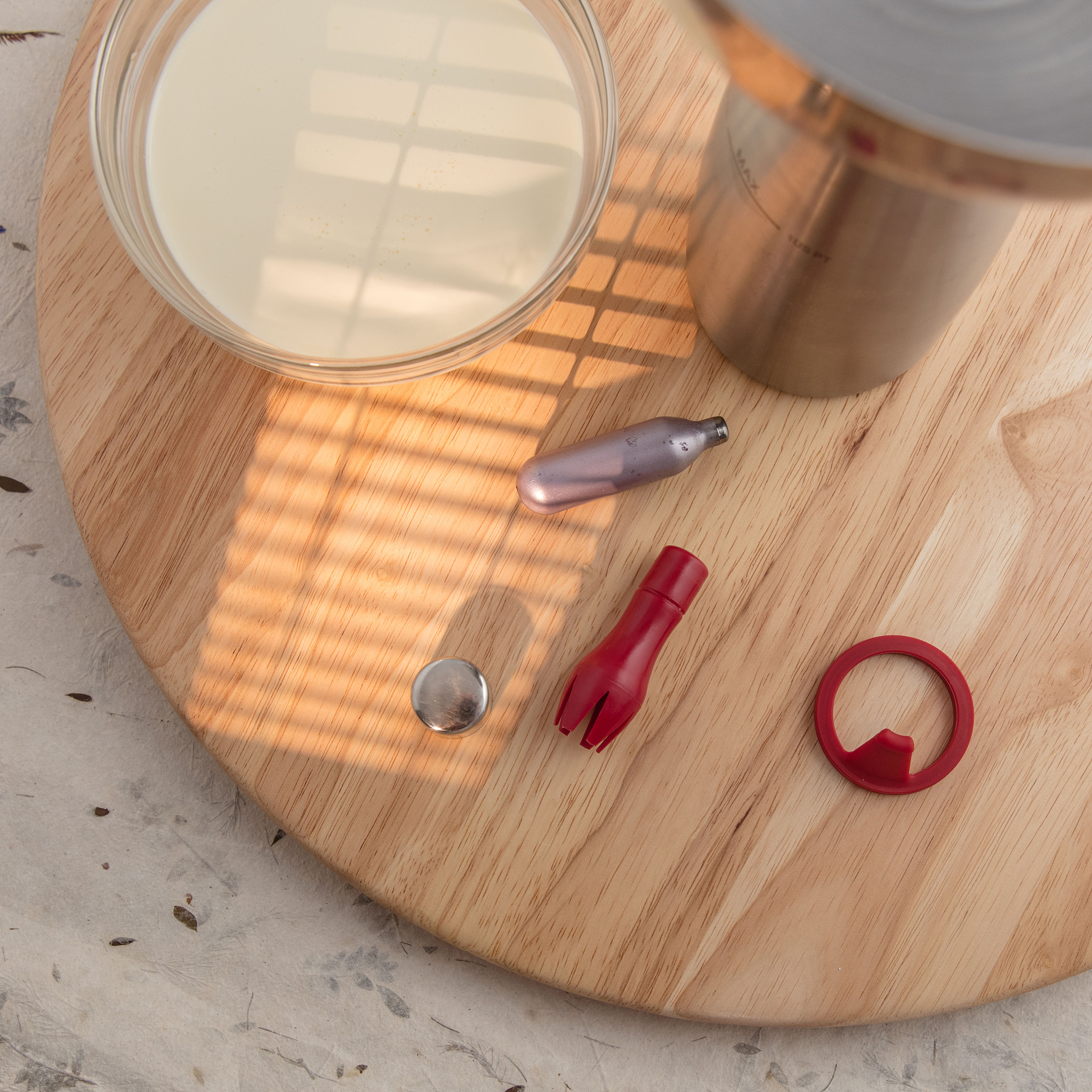 漏斗状金属试样的缺点