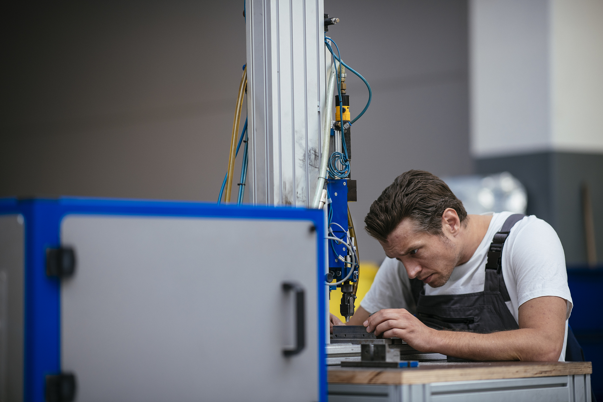 重庆安全技术职业学院地址电话