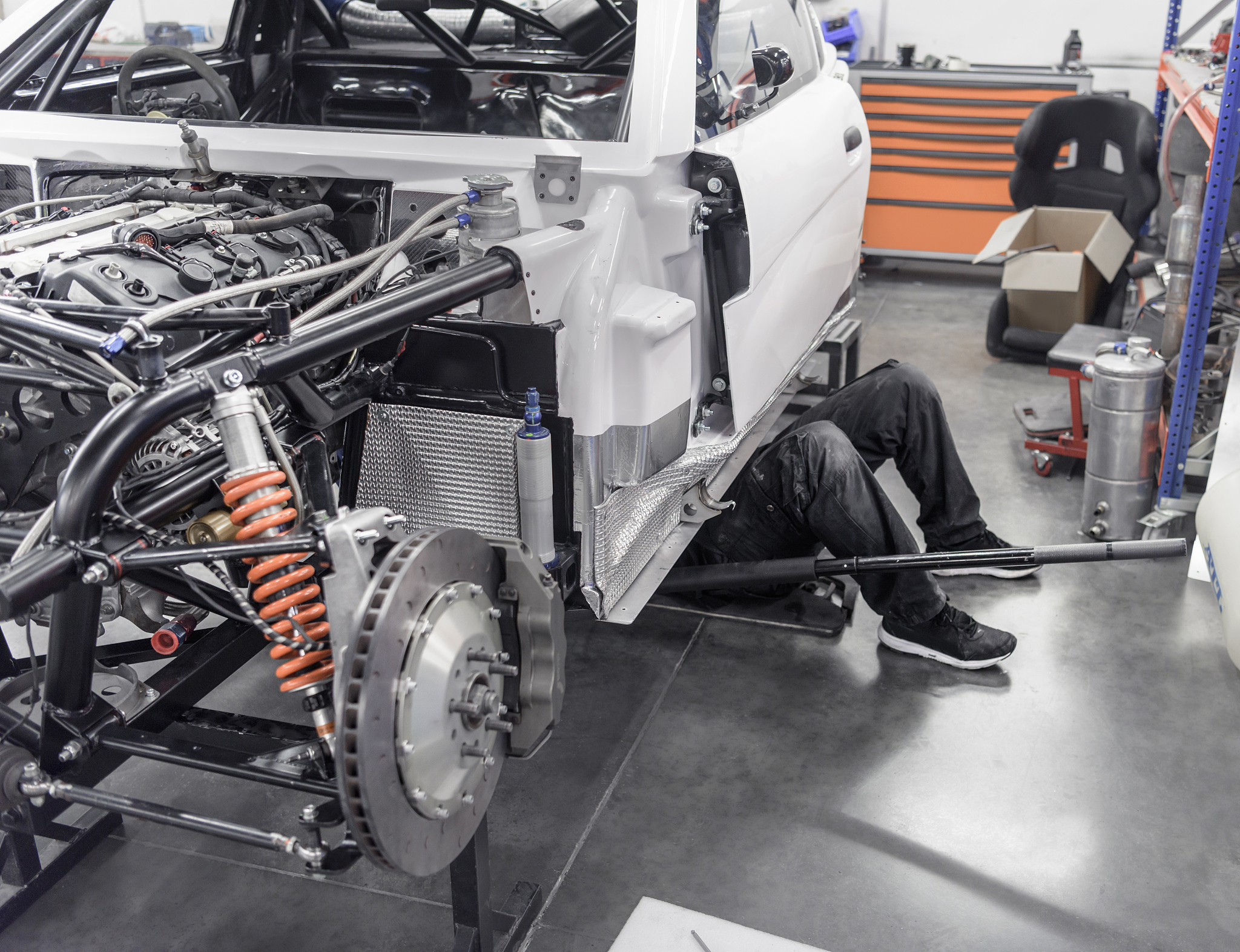 成都市工业职业技术学校专业介绍：机械、电子、建筑、汽车、化工、环保等领域全覆盖