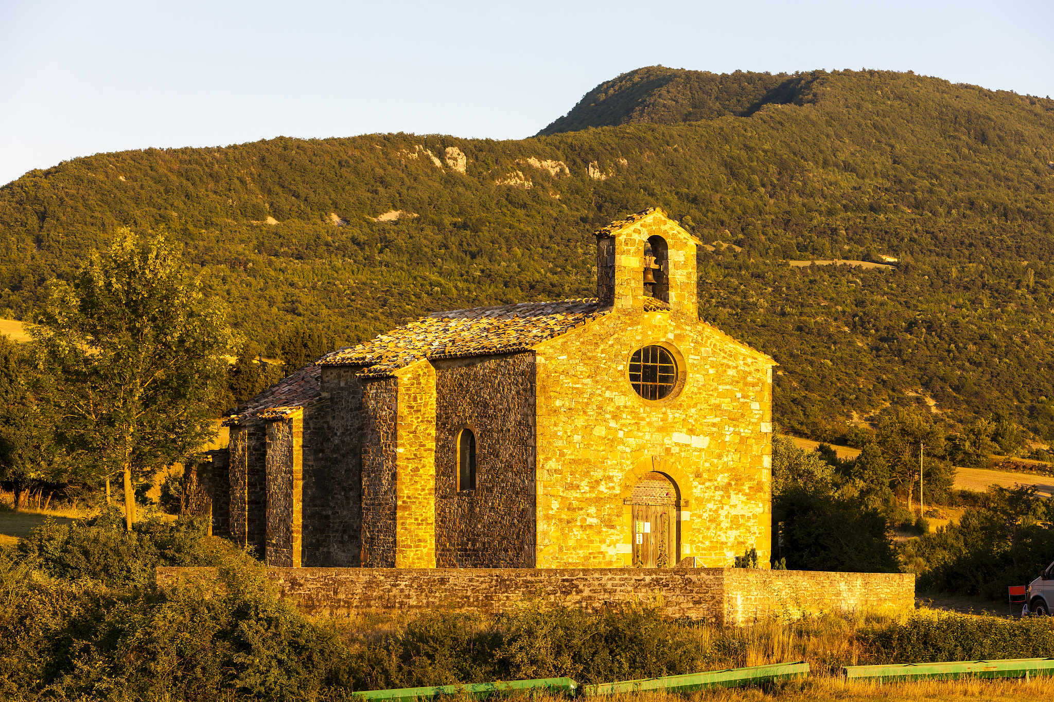 湄潭县中等职业学校旅游服务与管理专业课程设置有哪些