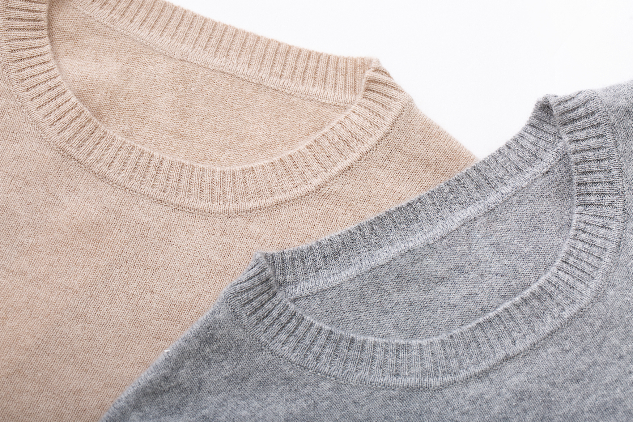 Women's Casual Solid O-Neck Tops Knitting Long Sleeves Pullover Sweater Reviews - Cozy, Stylish & Versatile