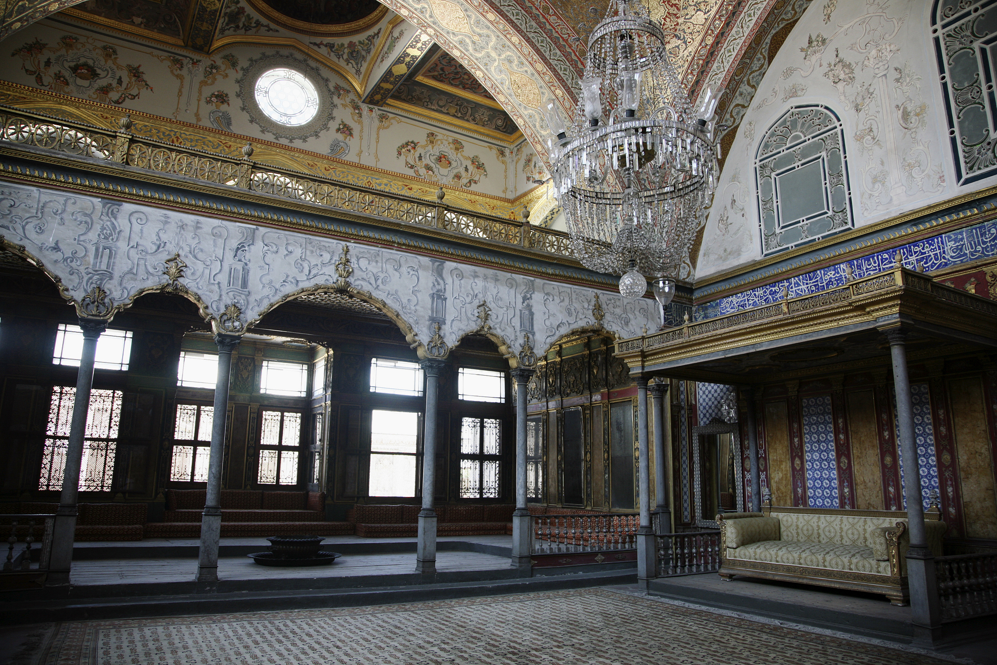 inside topkapi palace