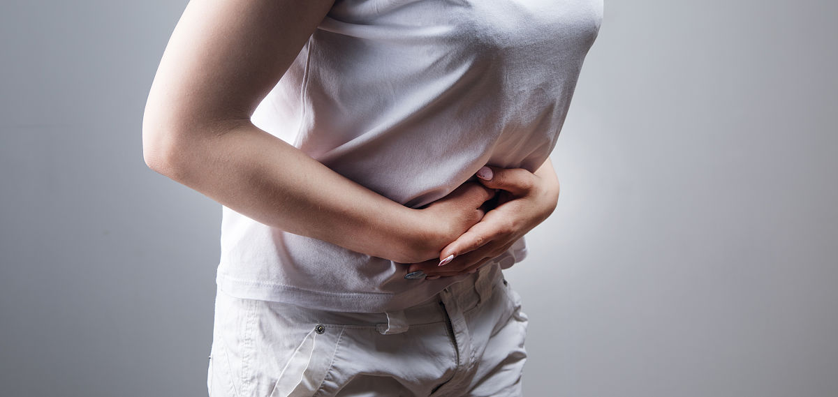 半夜突然肚子很痛怎么办无法就医