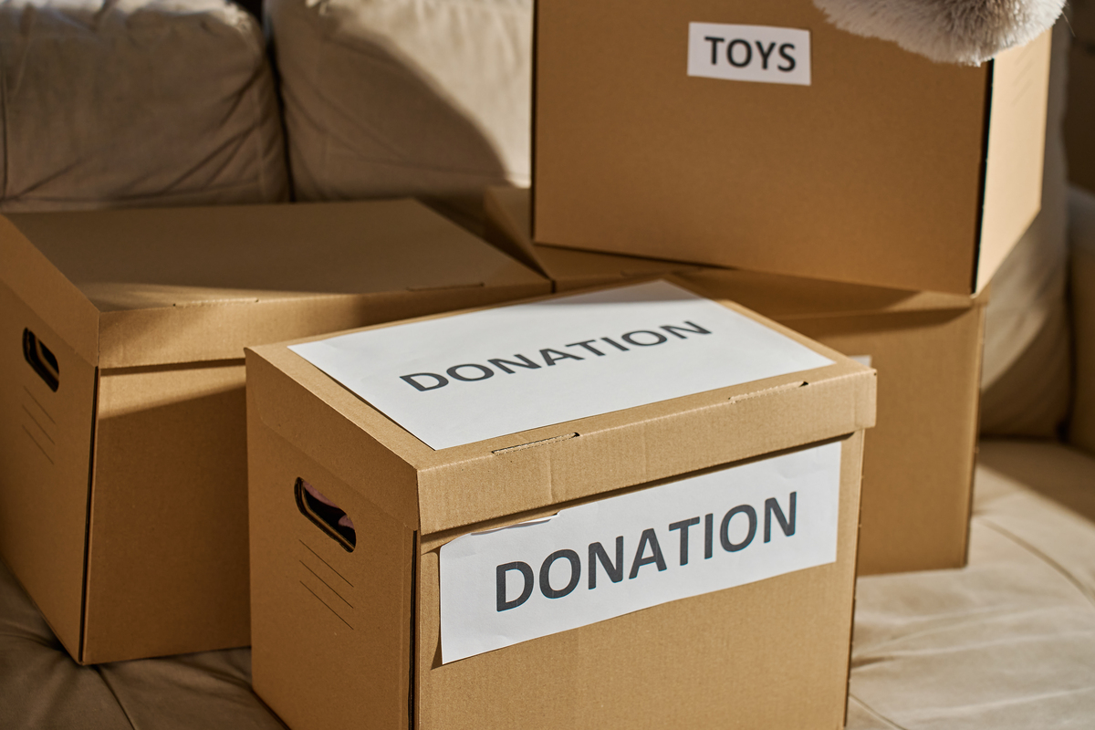 55 Boxes of Goods (Size 50/60) Inspected: 42 Damaged, 13 in Good Condition