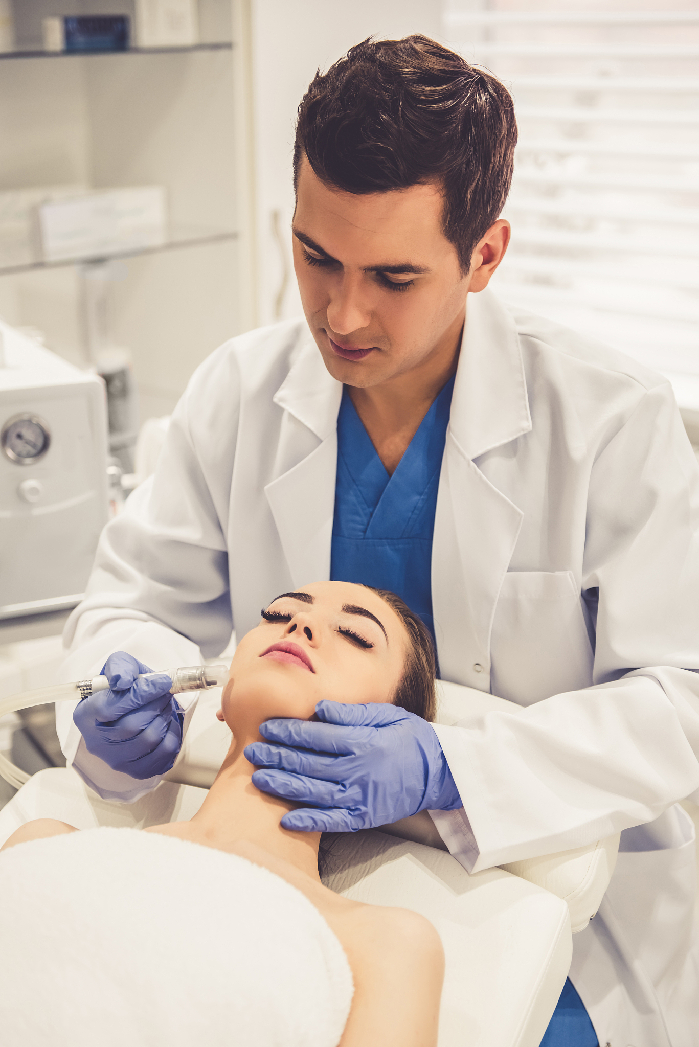 重庆三峡医药高专医学美容专业招生 | 成为专业的美容专家