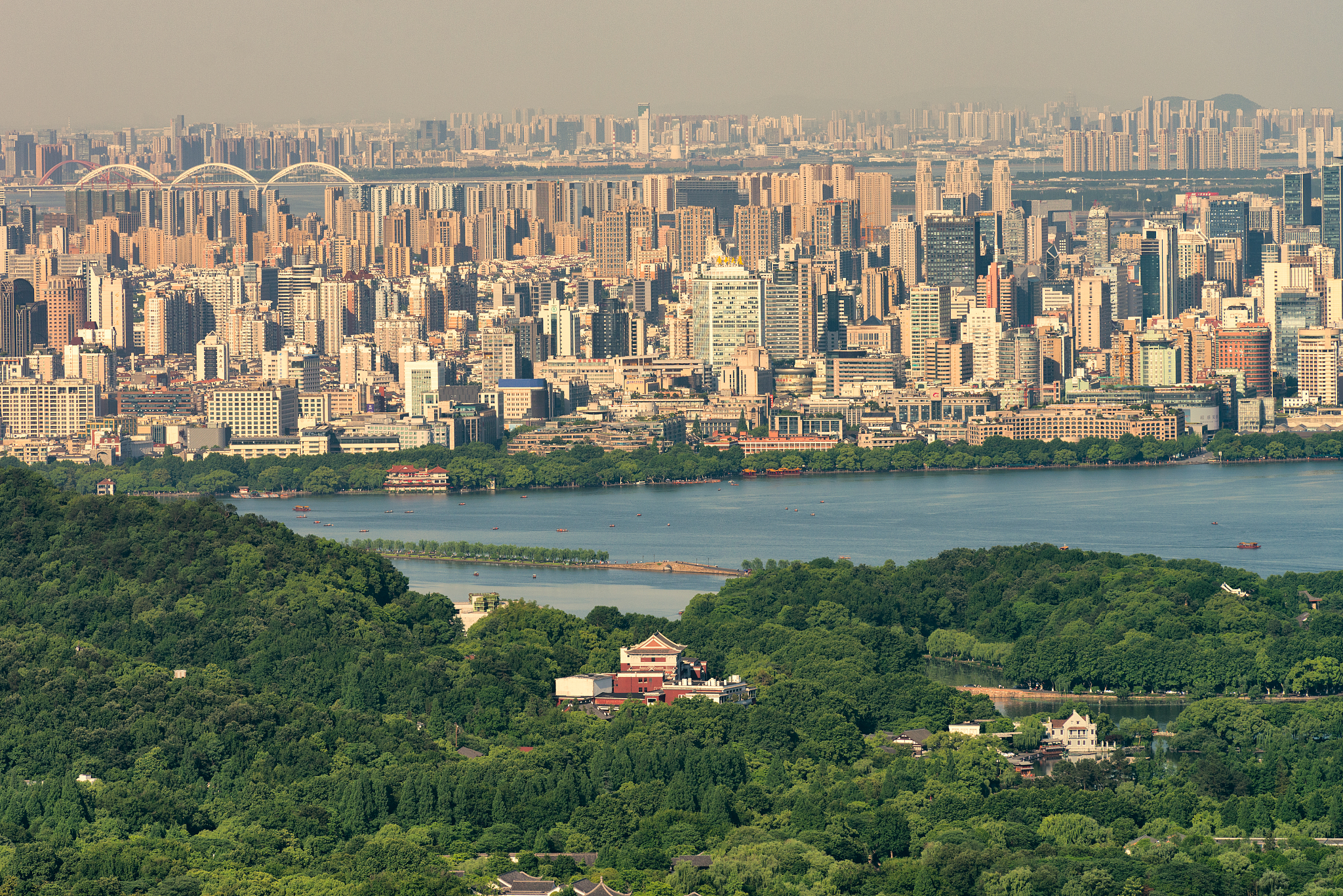 杭州避暑遛娃宝典：10个清凉好去处，带娃玩转夏日！
