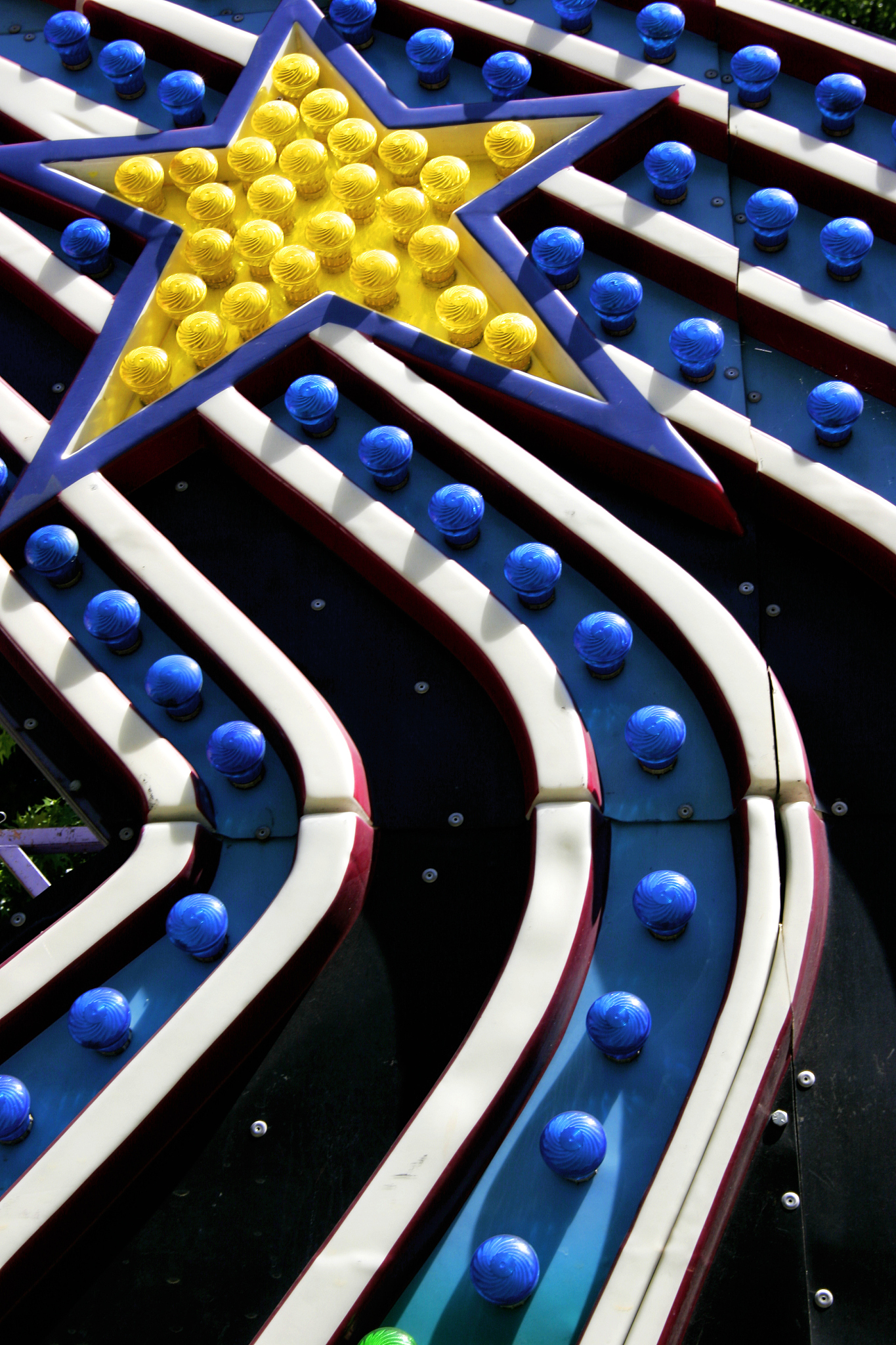 天水农业学校数控技术应用专业就业容不容易？