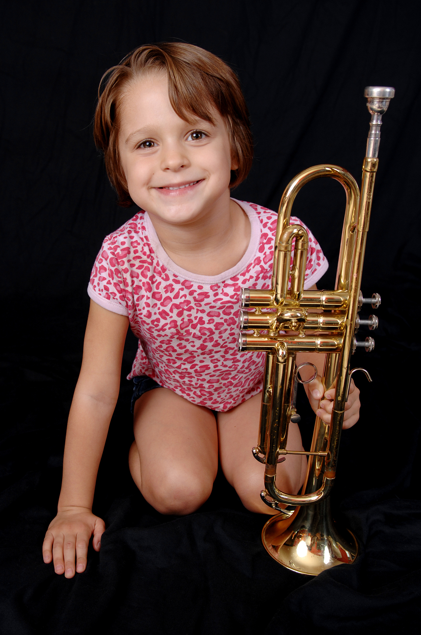 girl with trumpet
