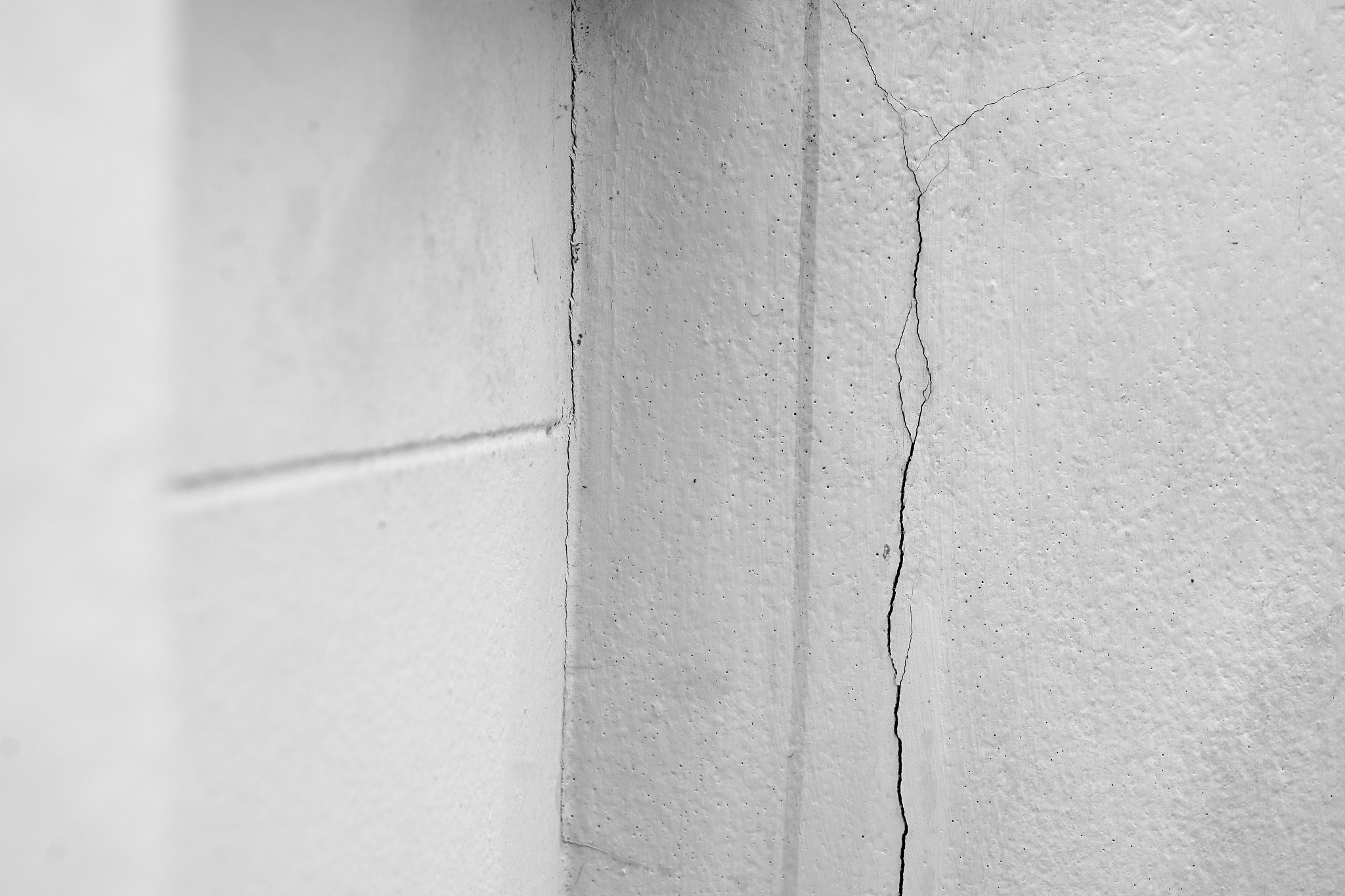 混凝土缺陷：类型、原因和解决方案