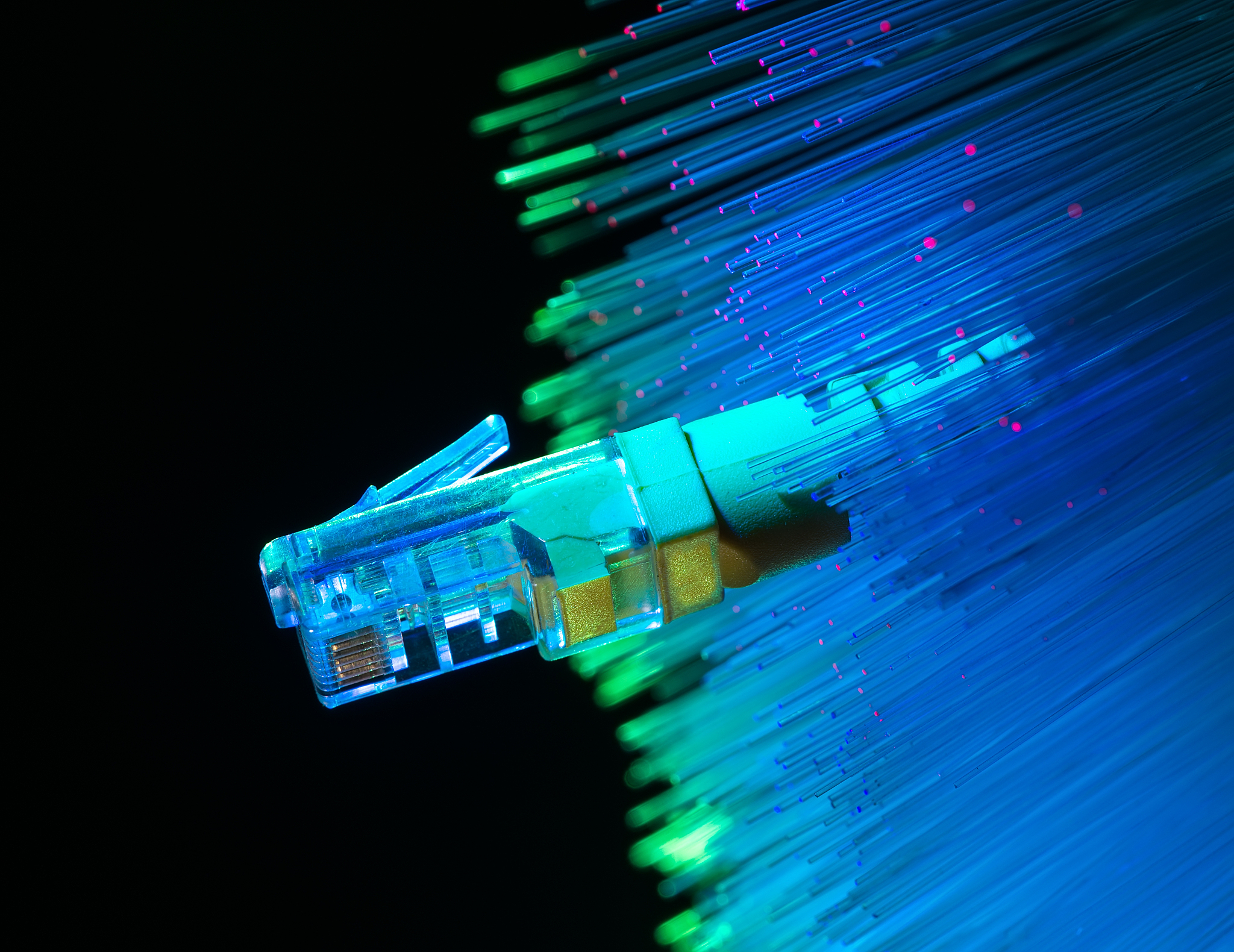 OPTICS COMMUNICATIONS期刊: 光学与光学通信领域权威期刊