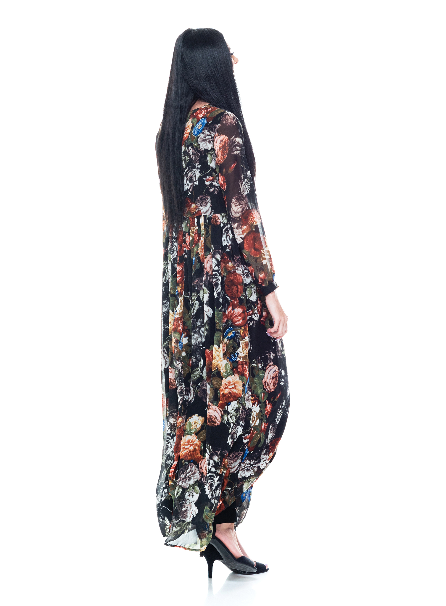 用美式英语写3条关于Womens V-Neck Retro Print Polka- Long-Sleeved Casual Bow Tie Stitching Large Dress产品的正面评论。内容附带评论标题评论单词数量小于60个单词。