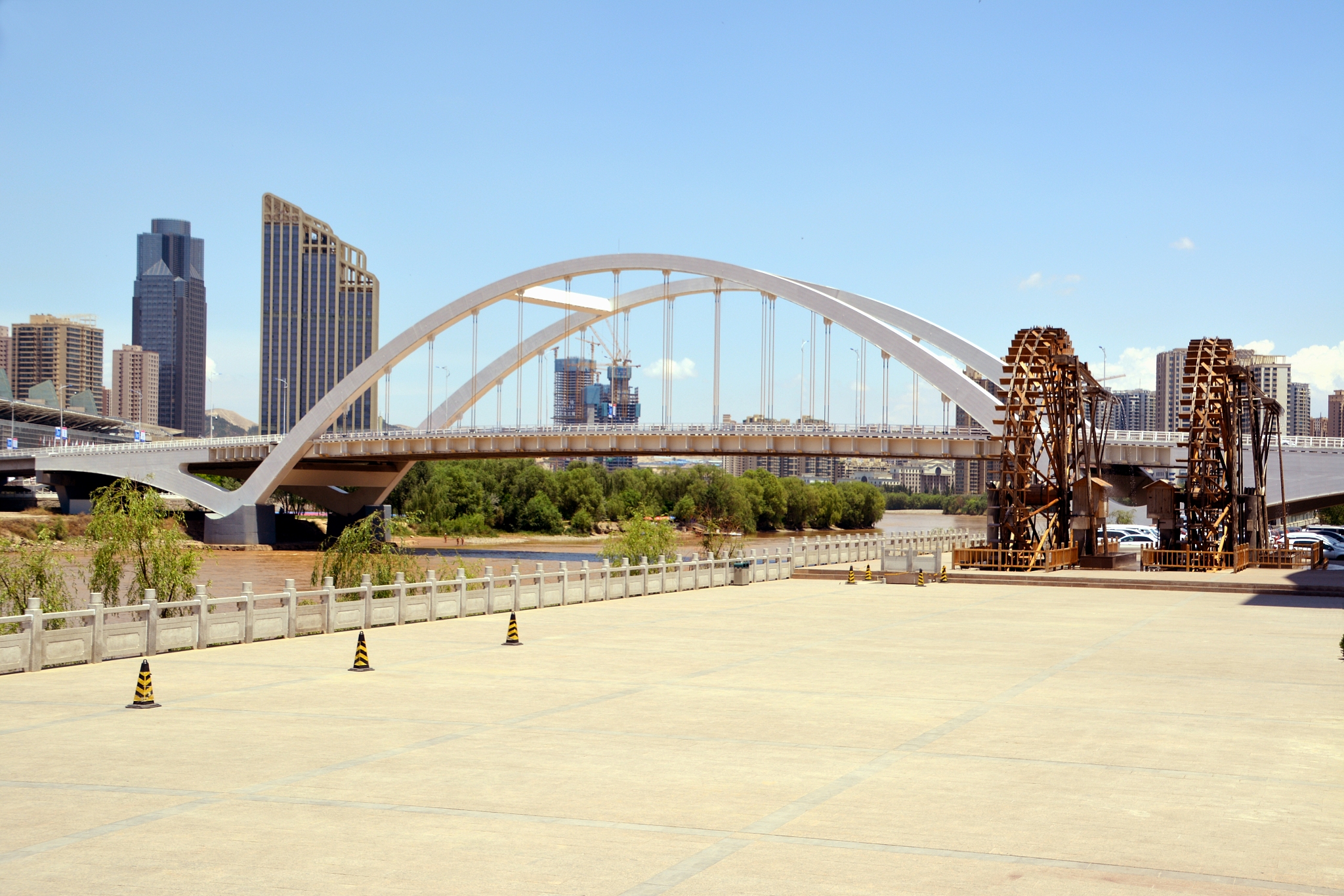 甘肃铁道通道信号专业学校推荐：兰州交通大学、甘肃交通职业技术学院等