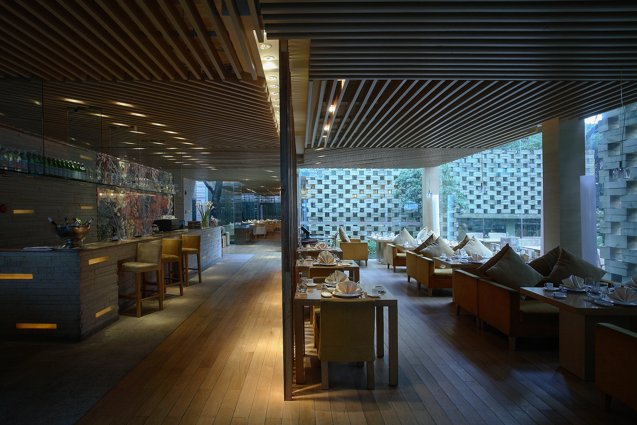 餐饮空间设计中的色彩多元化：打造独特氛围提升顾客体验