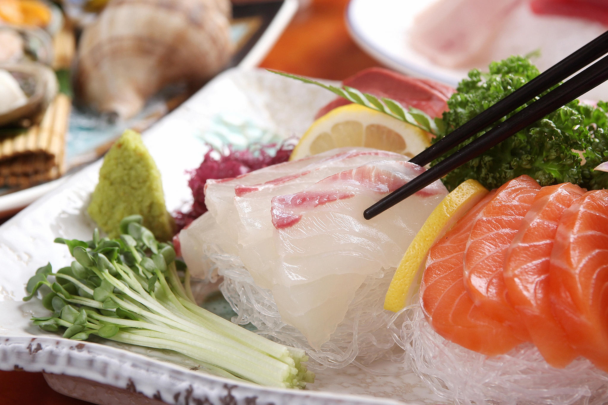 上井的刺身有寄生虫吗帮我用200字详细描述