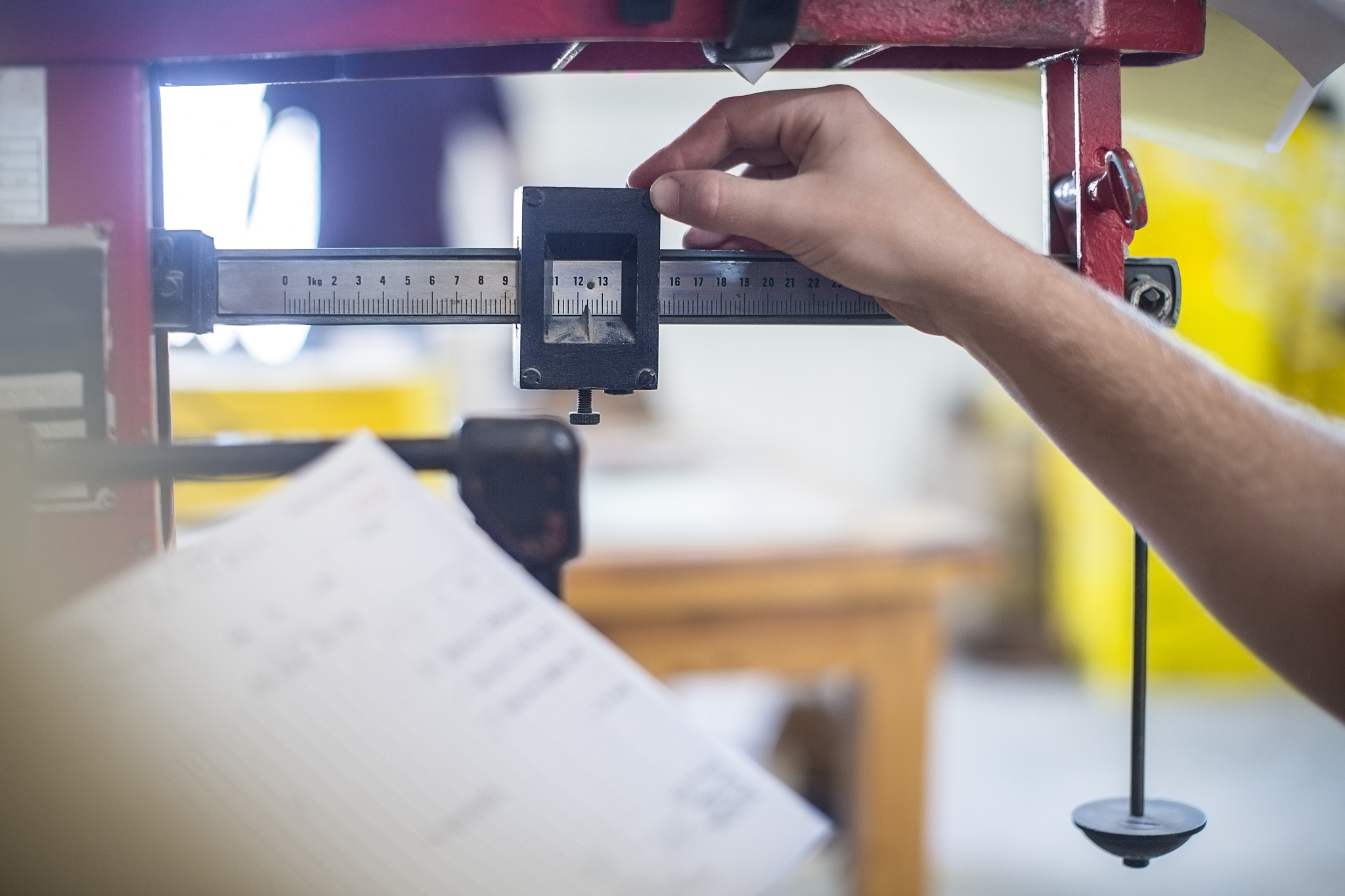 手机支架需要做什么试验测试耐久性