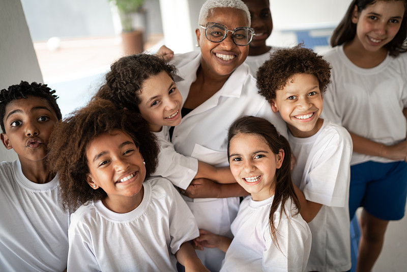 我的成长故事：从懵懂孩童到青春少年