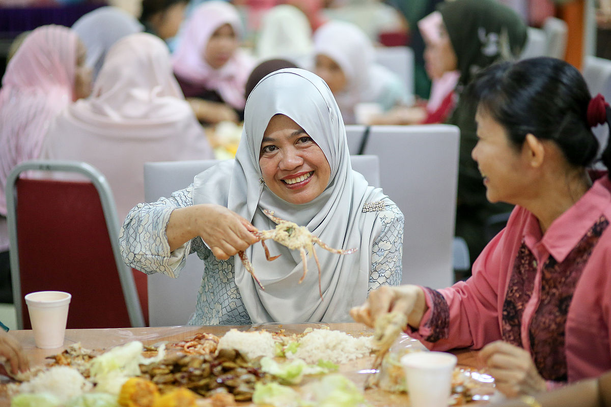 不吃猪肉的中国民族有哪些？