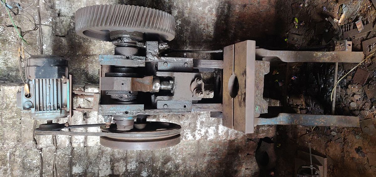 液压压力机的吨位