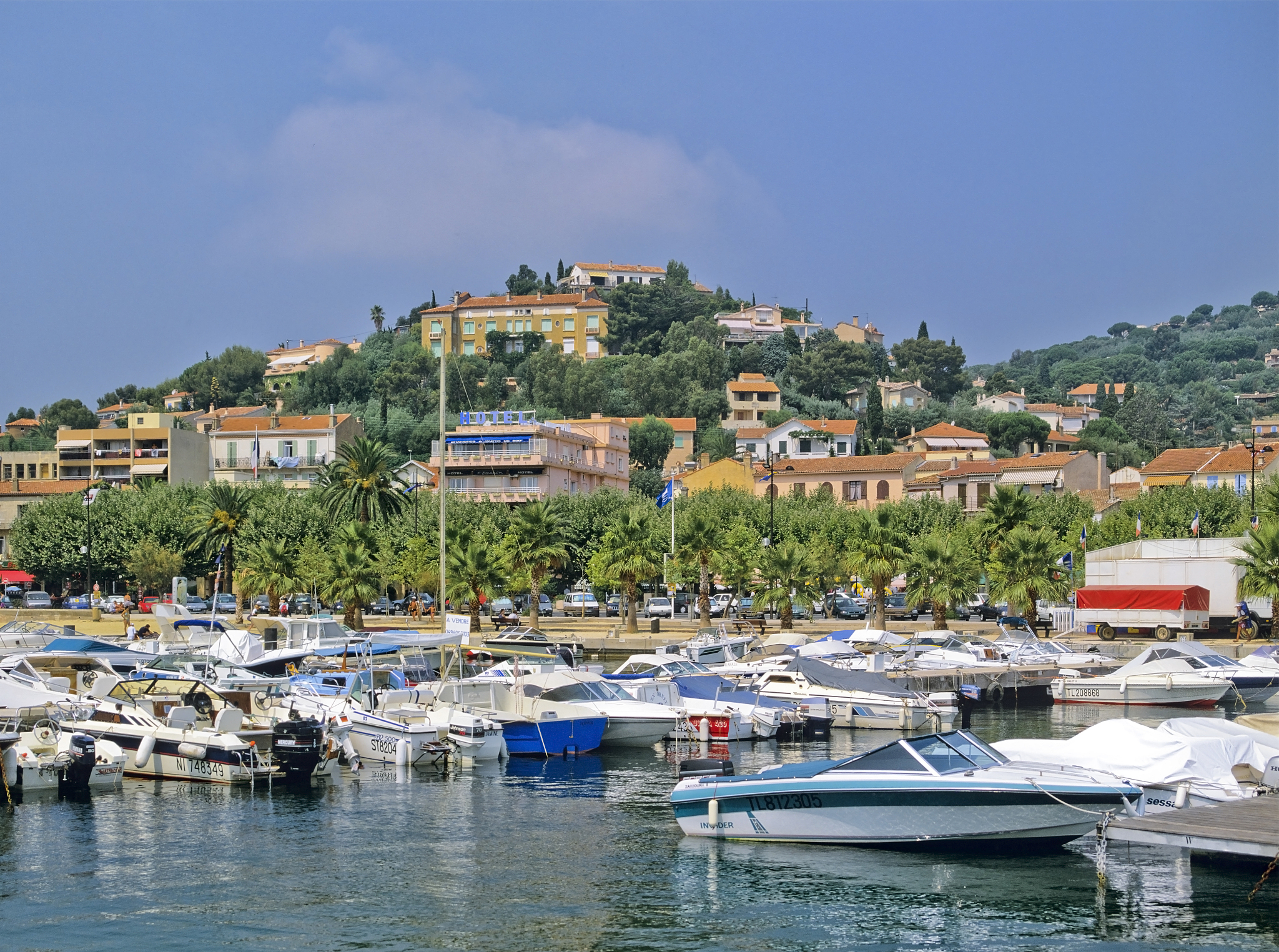 la cte méditerranéenne mediterranean sea cte d'azur french riv