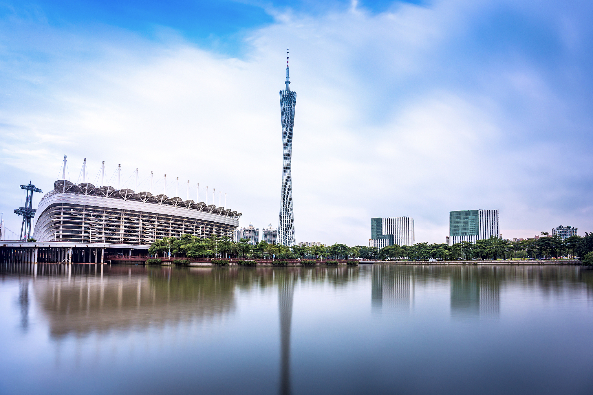 Guangzhou Summers? Air Conditioning is a Must-Have!