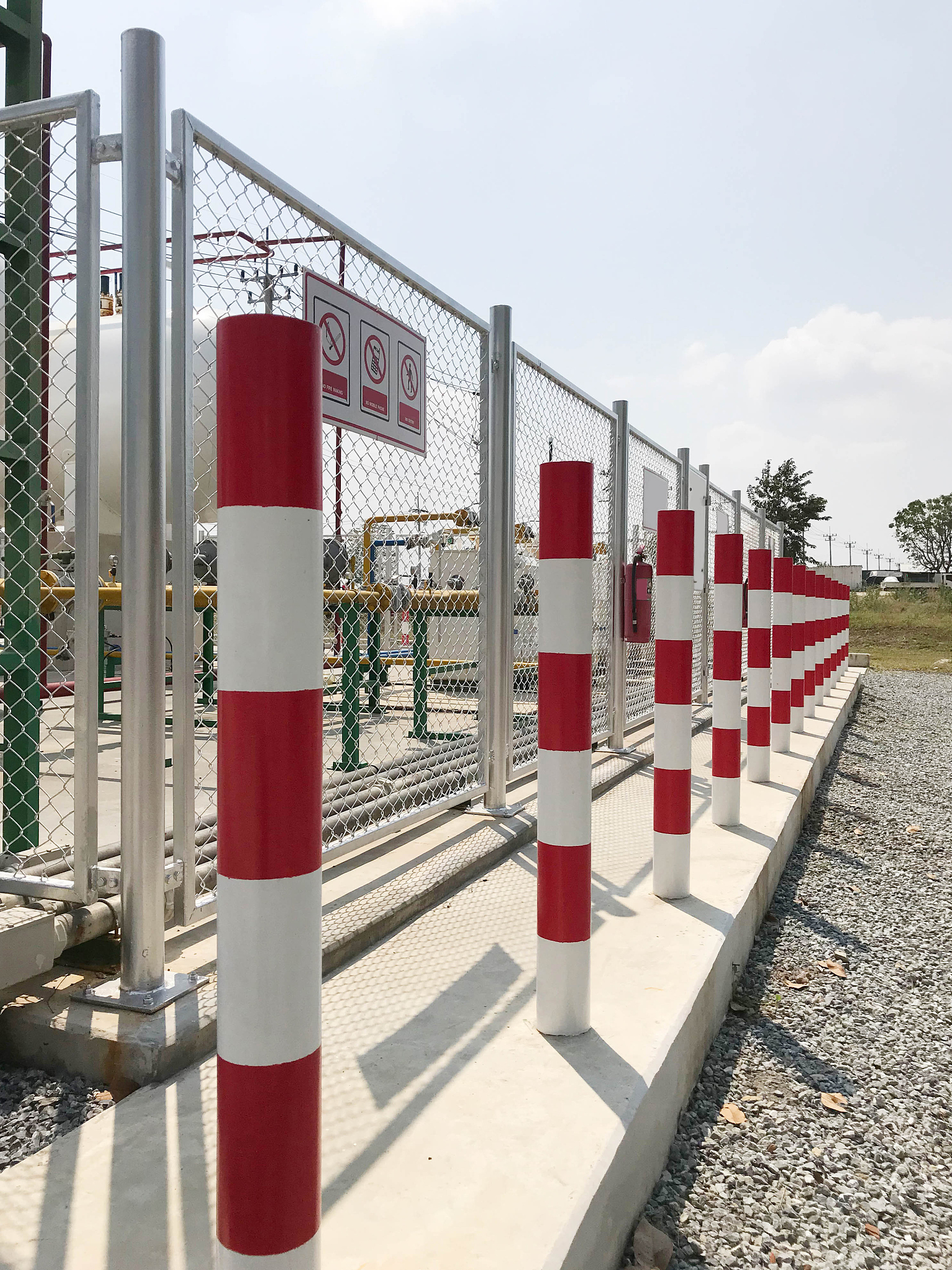 强氧化剂可以与强还原剂混合