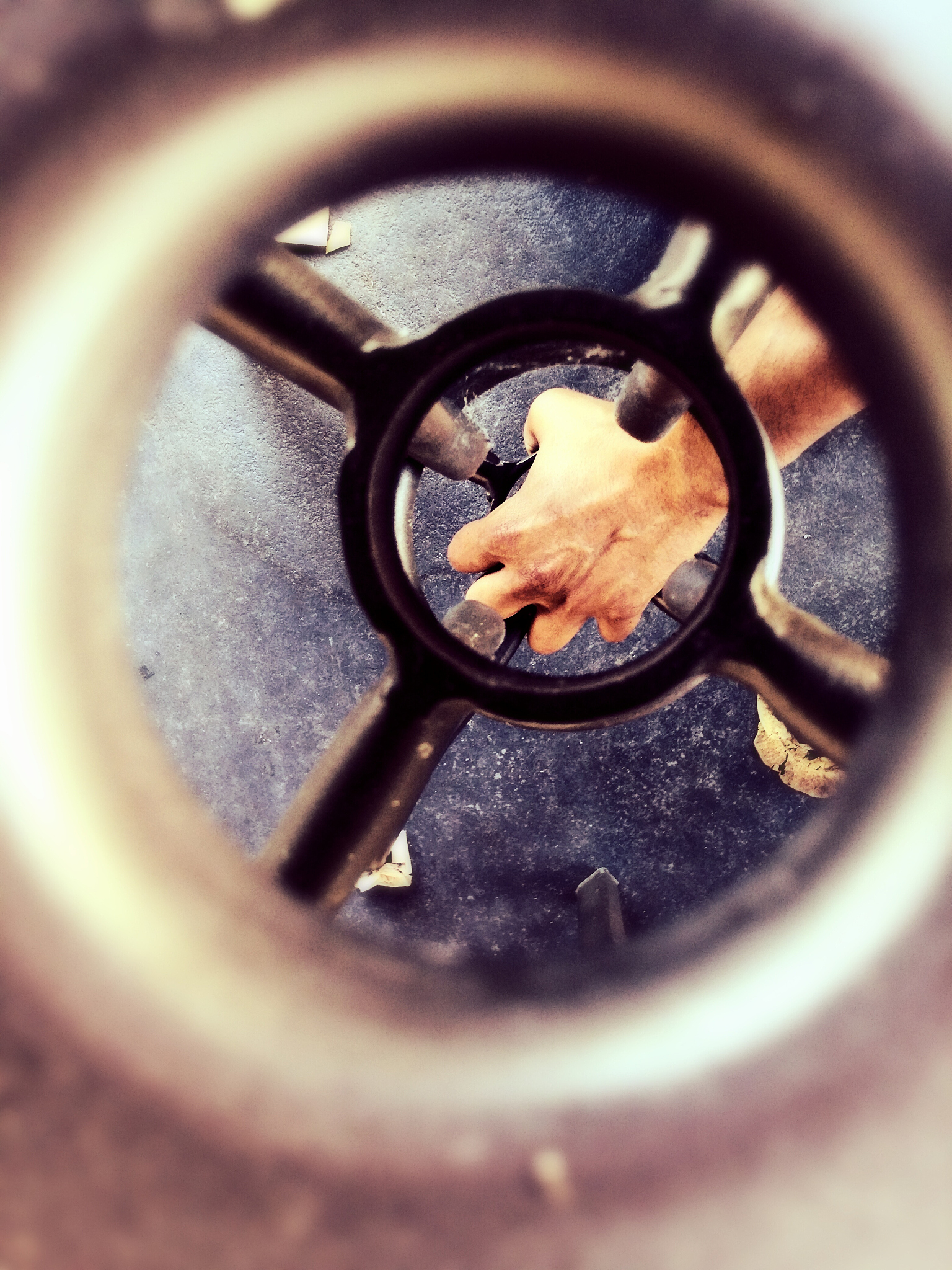 以圆为主题的诗歌：象征和谐、循环与圆满