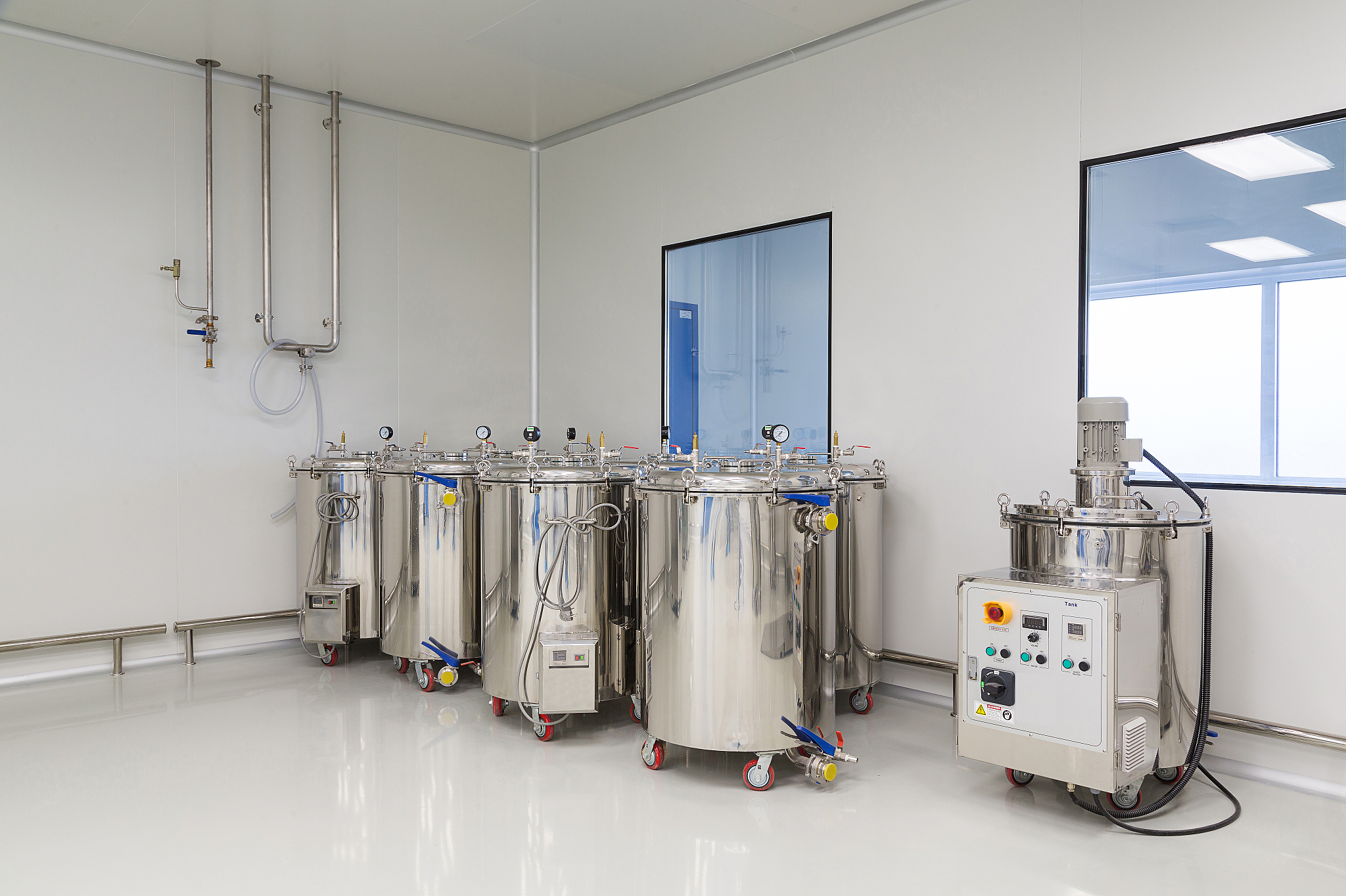 贵阳中专男生学什么专业好？热门专业推荐及选择建议