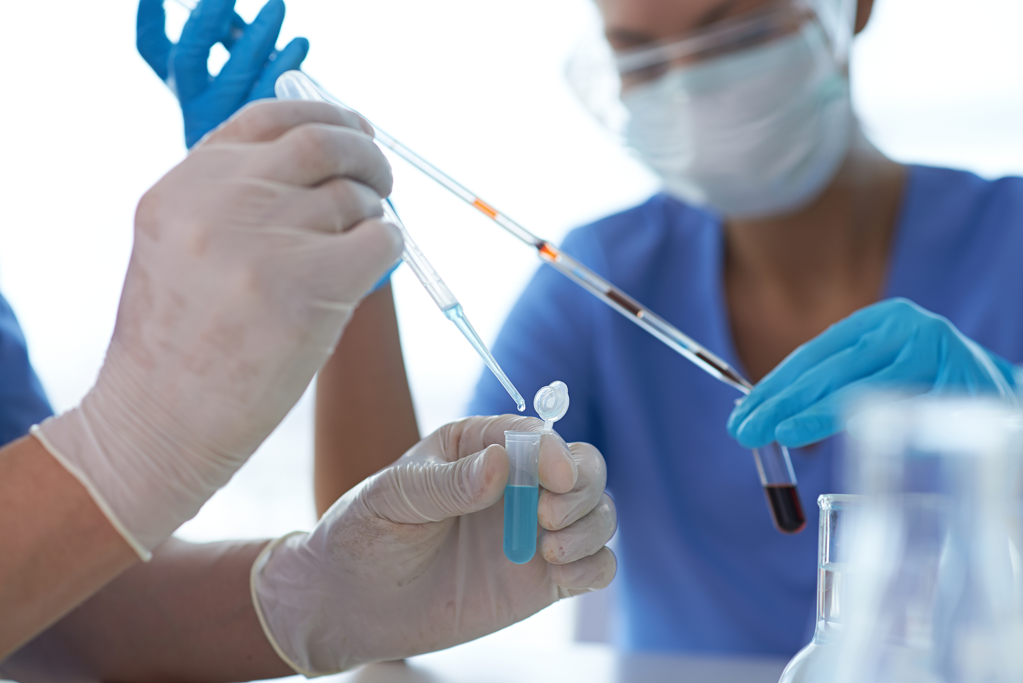 我需要你作为一名SEO帮助我找到对应关键词的拓展词以下是关键词内容：精子dna碎片率