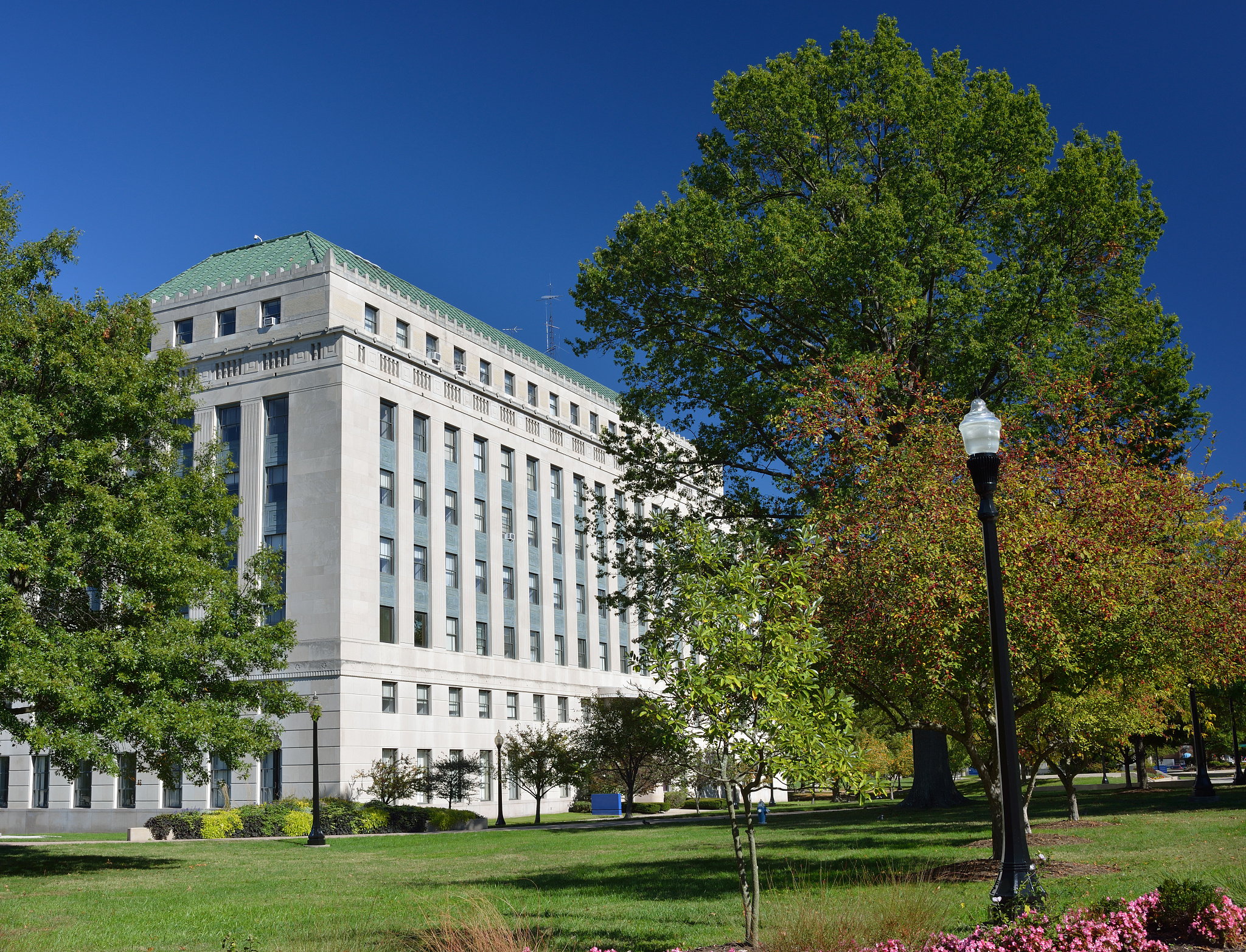 government building of west virginia