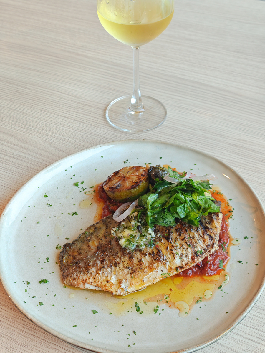 整鱼烹饪方法大全：清蒸、红烧、煎炸、烤制