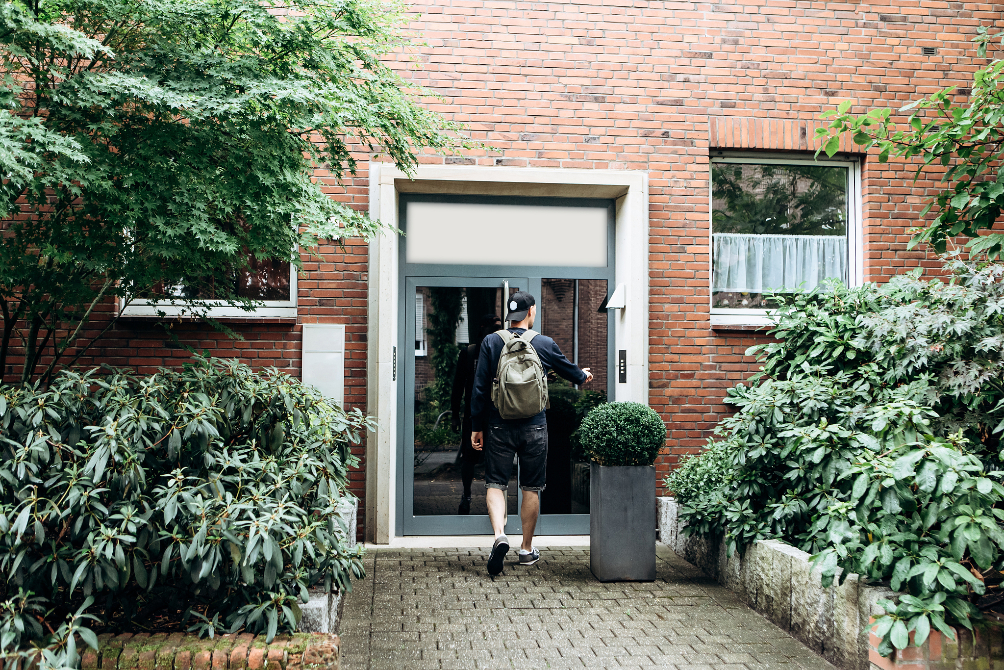 佛山南海信息技术学校酒店服务与管理专业怎么样？教学质量、师资、设备、就业前景分析