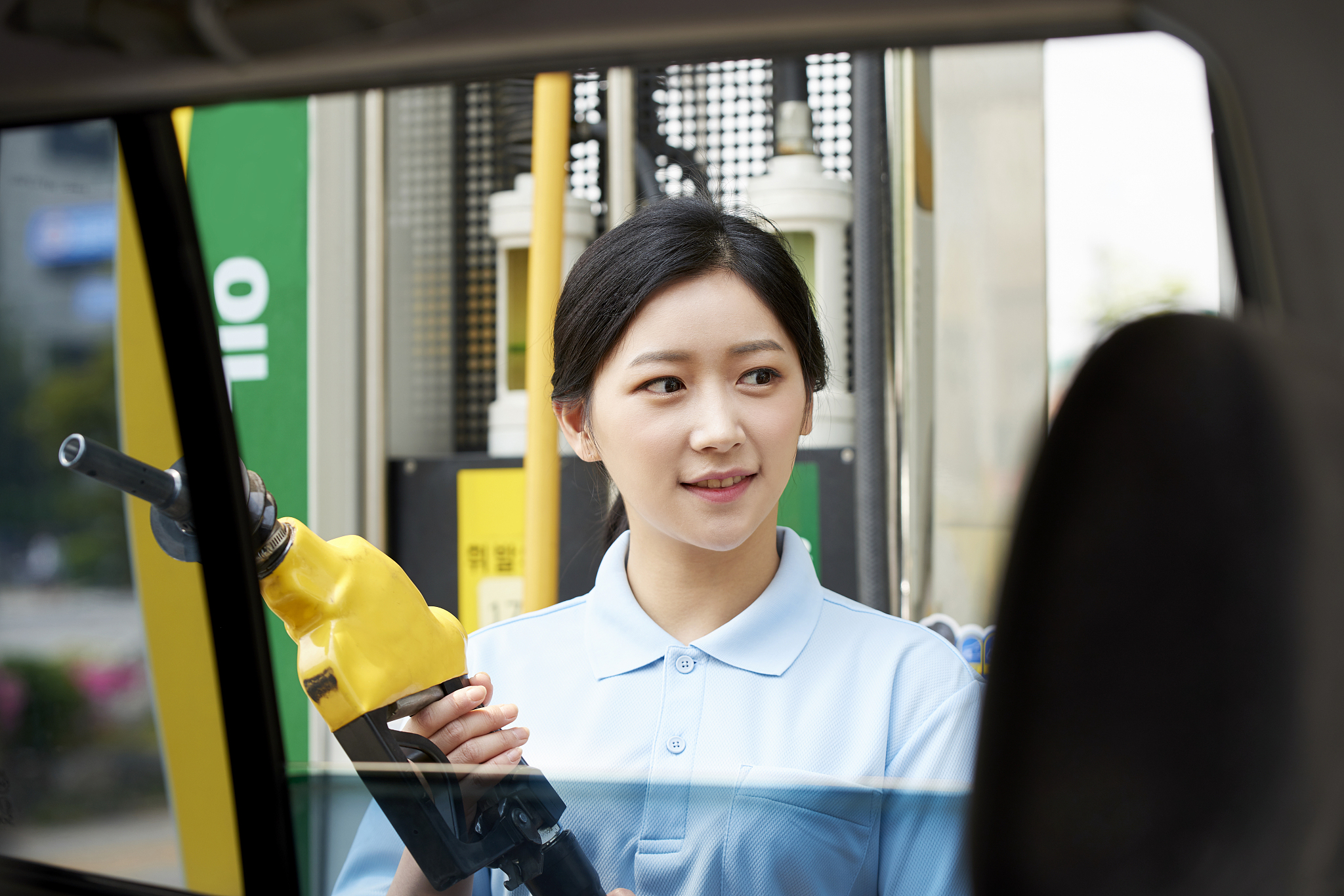 part-time job,gas station