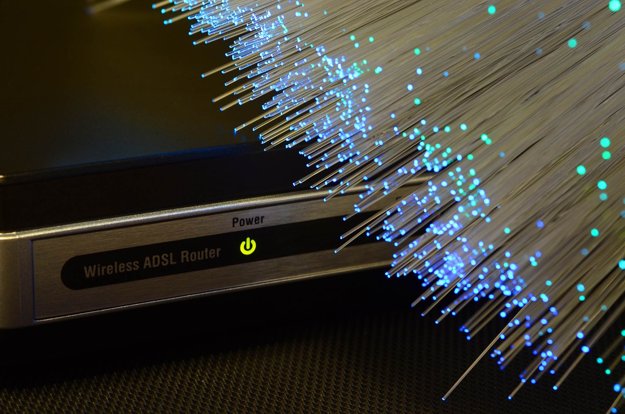 片上光学无源器件：光通信、传感和计算的关键组件