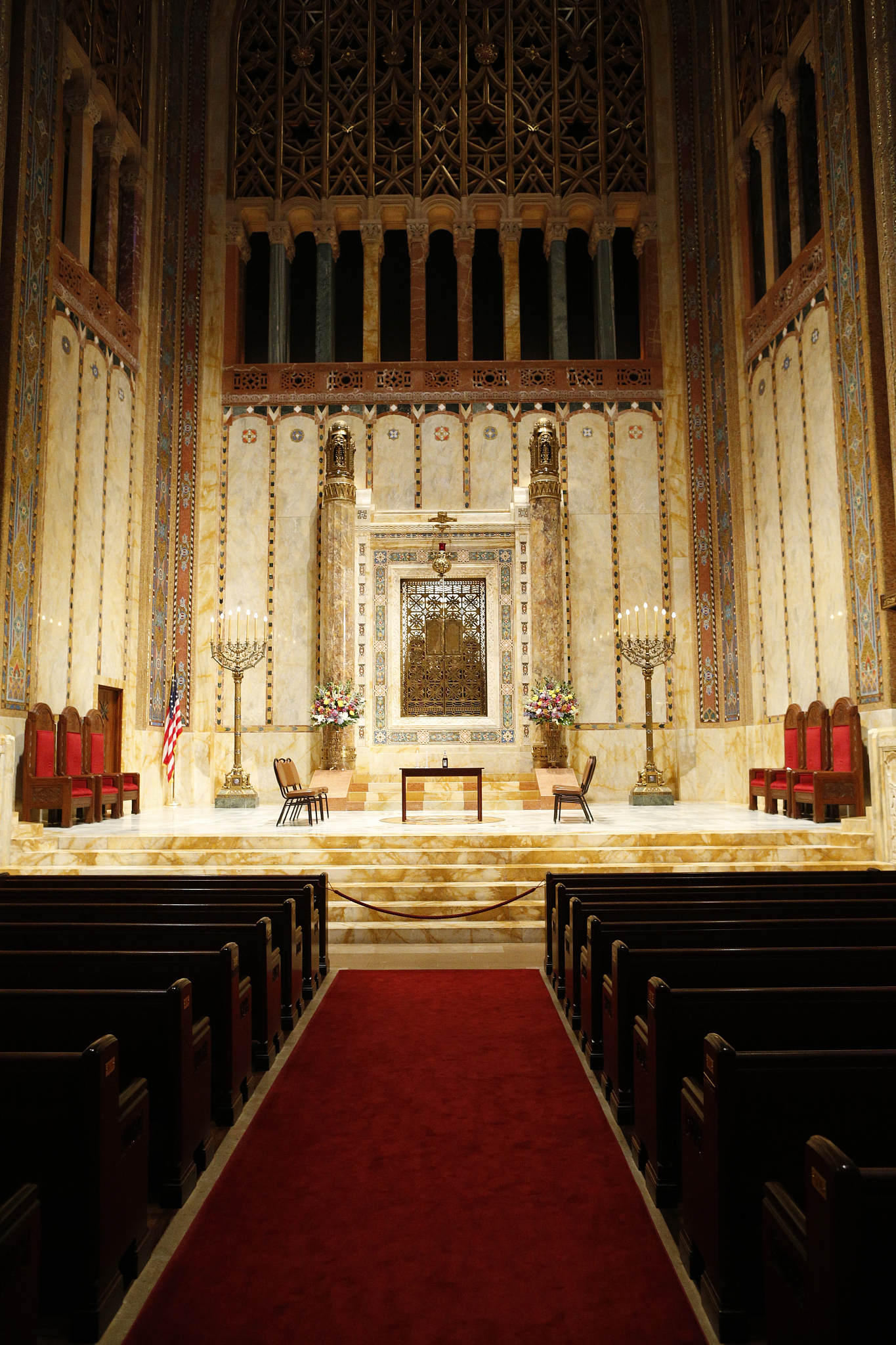 emanu-el temple