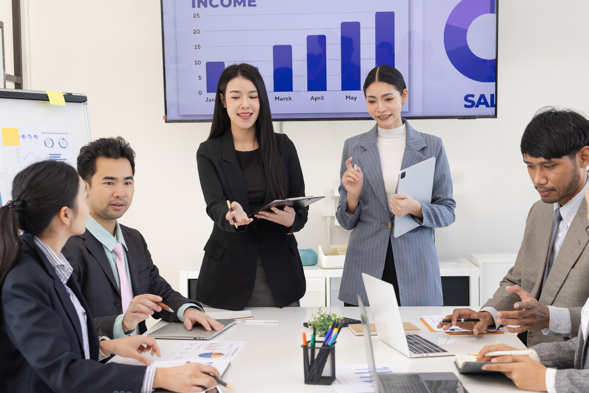 2023年报读公关文秘专业怎么样