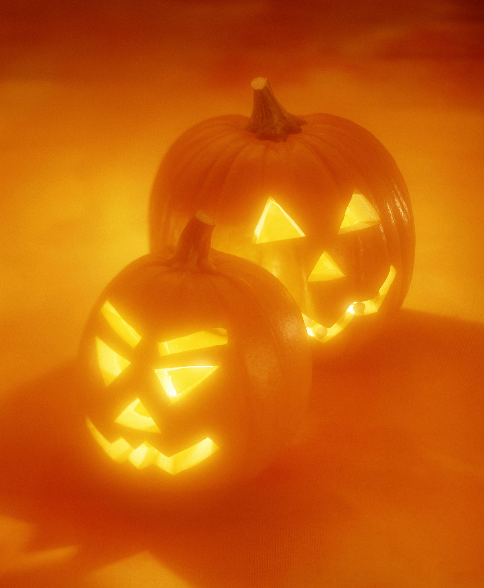 乡愁诗歌：表达对故乡的深切思念和眷恋