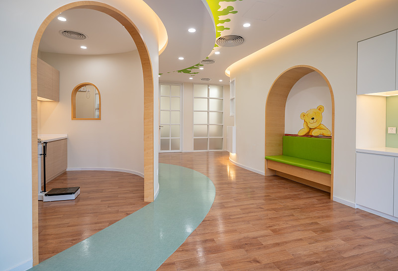 湖北省宜昌市普通装修一栋4000平方米的幼儿园需要多少钱